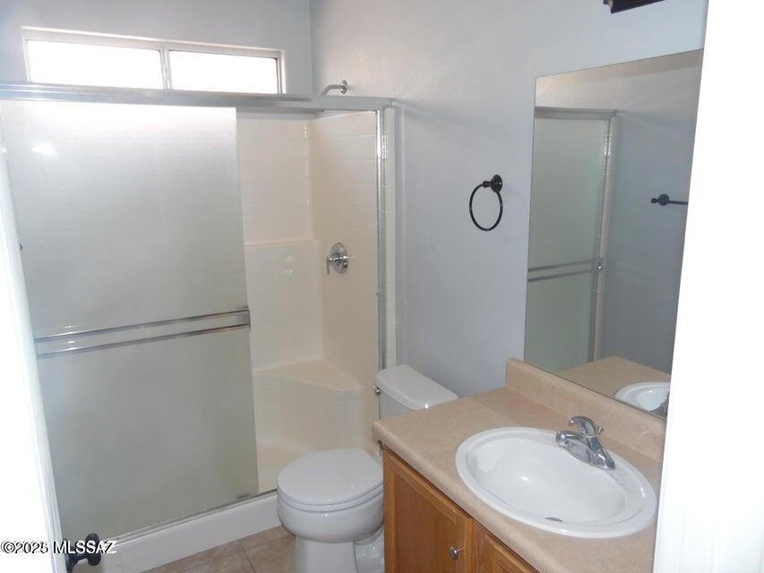 Golden Hills (1-35) - Residential Lease
