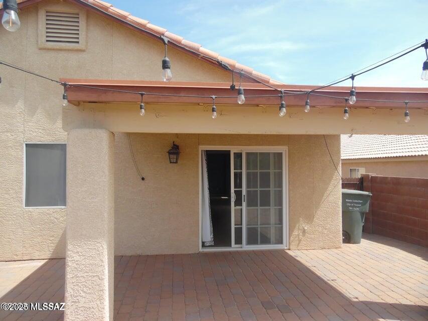 Golden Hills (1-35) - Residential Lease