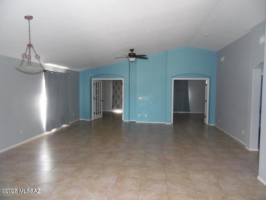 Golden Hills (1-35) - Residential Lease