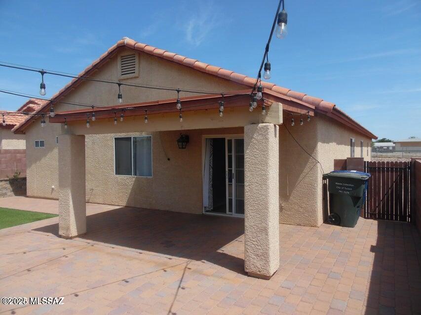 Golden Hills (1-35) - Residential Lease
