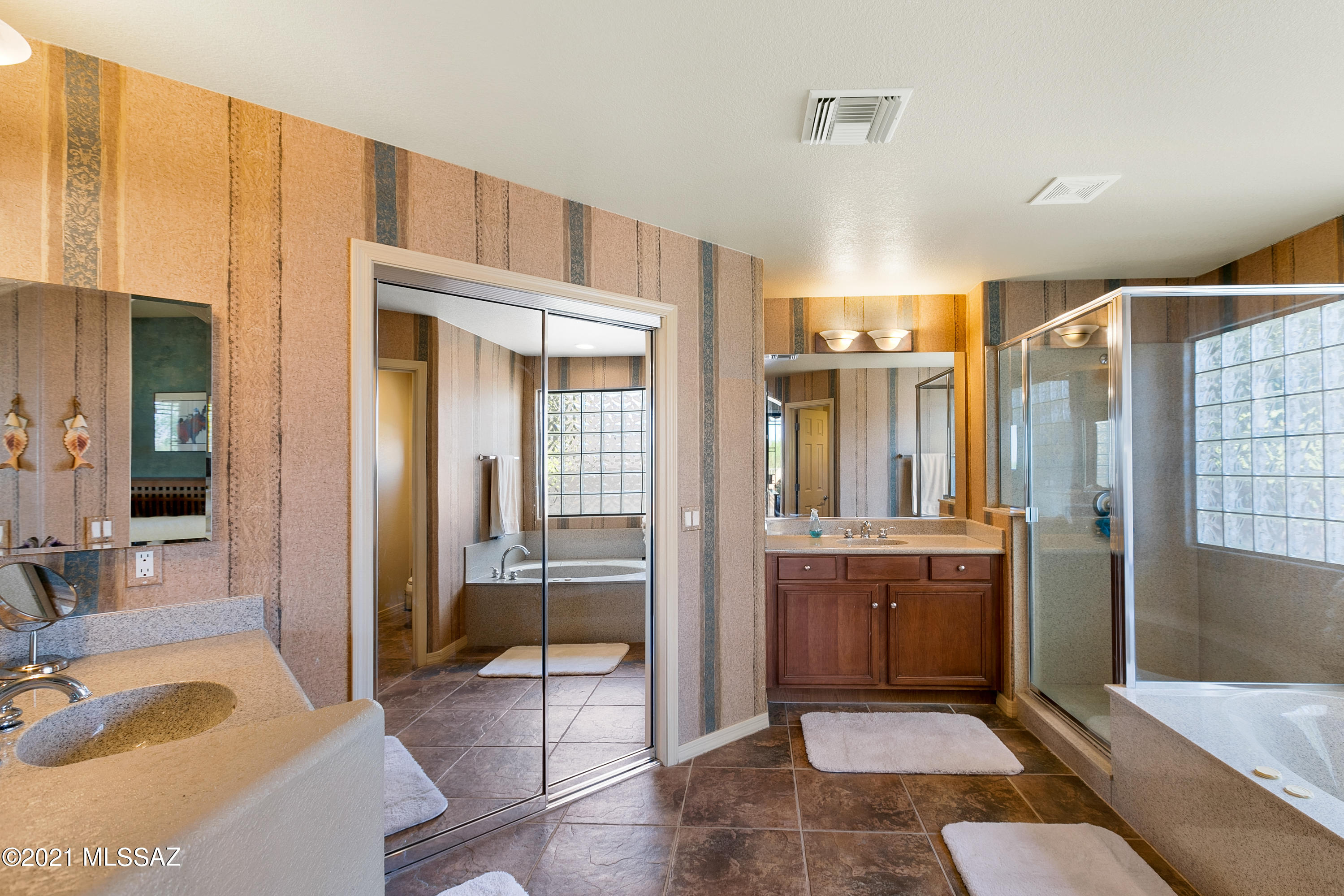 Rancho Del Lago (1-100) - Residential