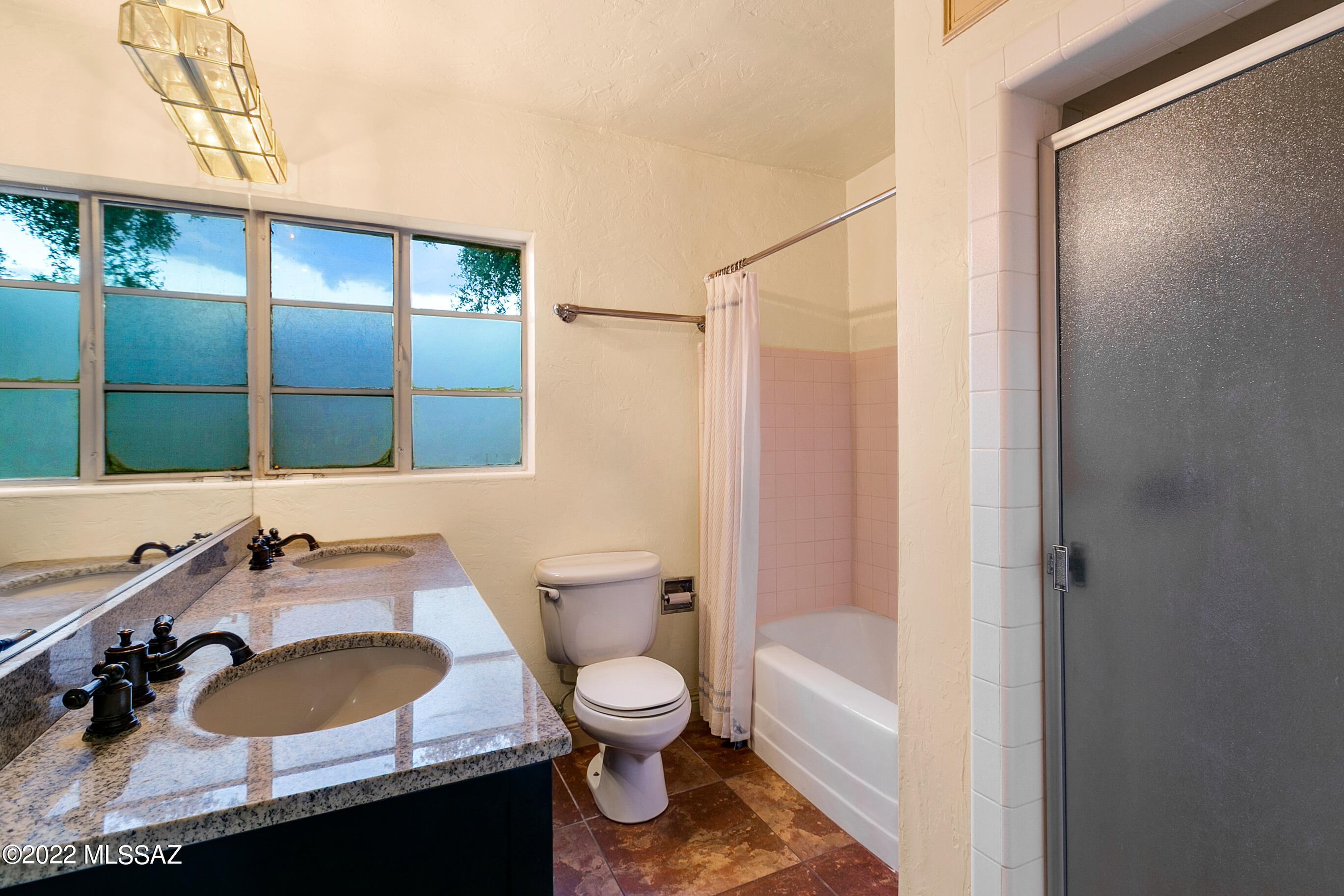 Casas Adobes Estates NO. 3-A - Residential Income