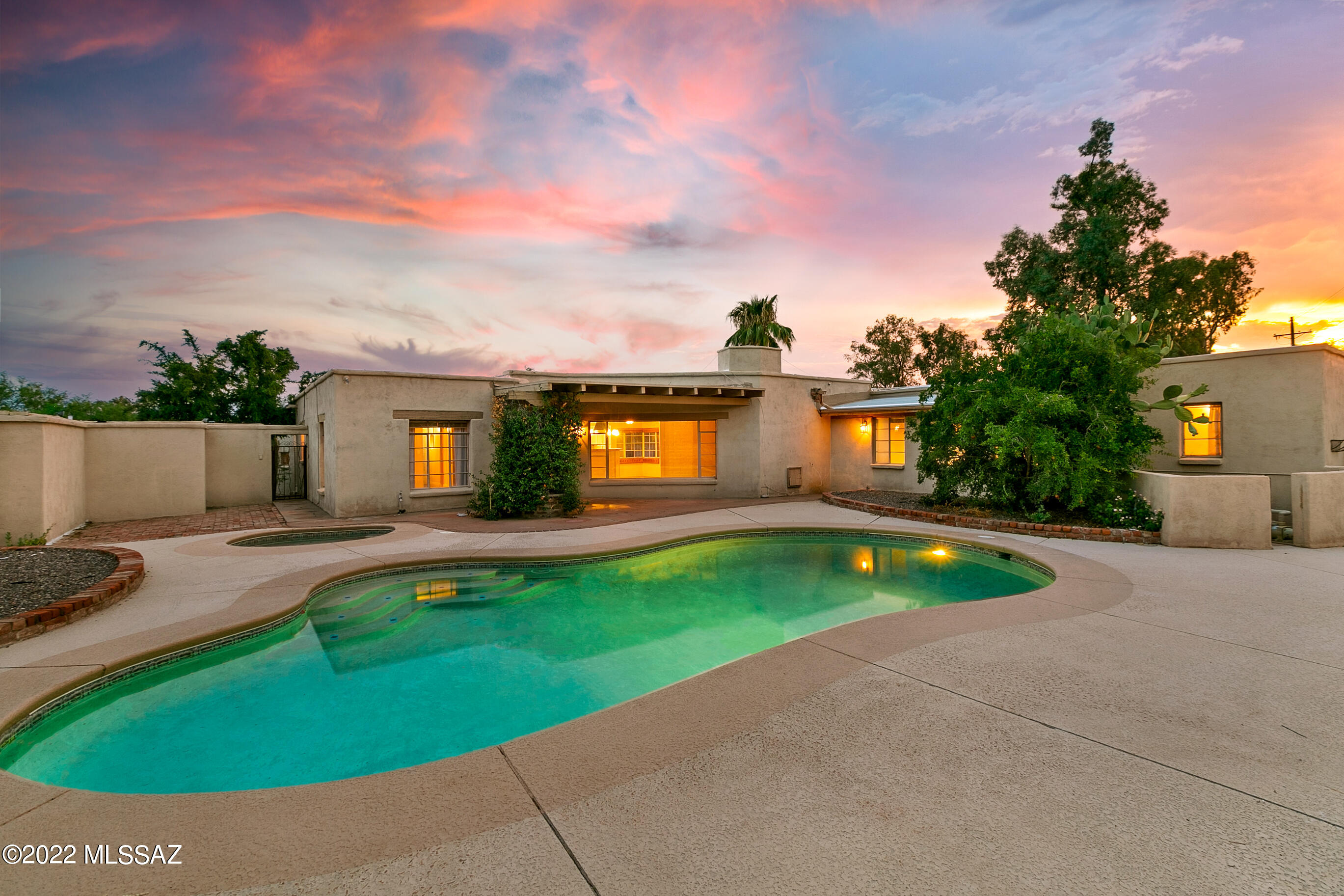 Casas Adobes Estates NO. 3-A - Residential Income