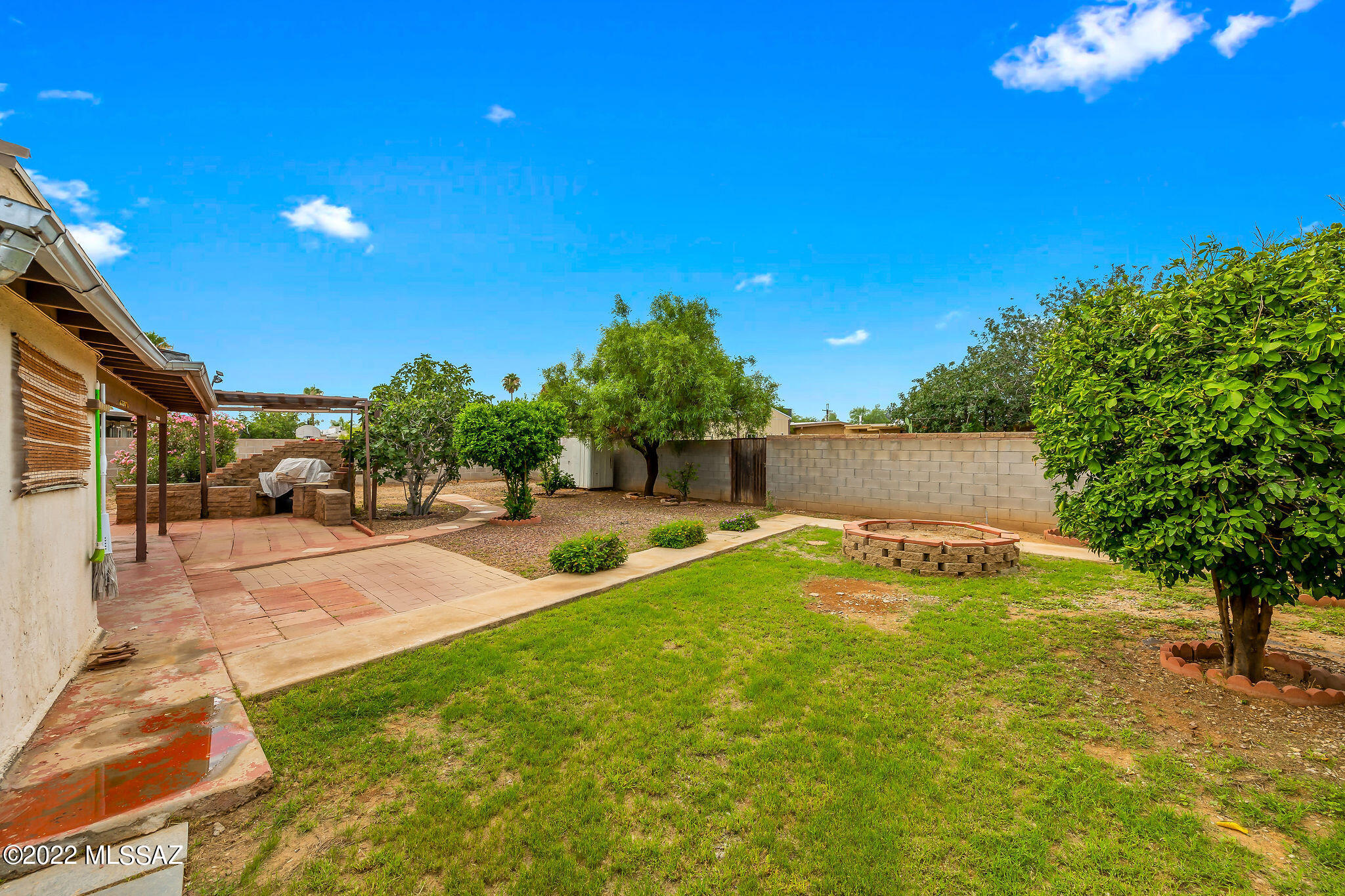 Estrella Sub Amd - Residential