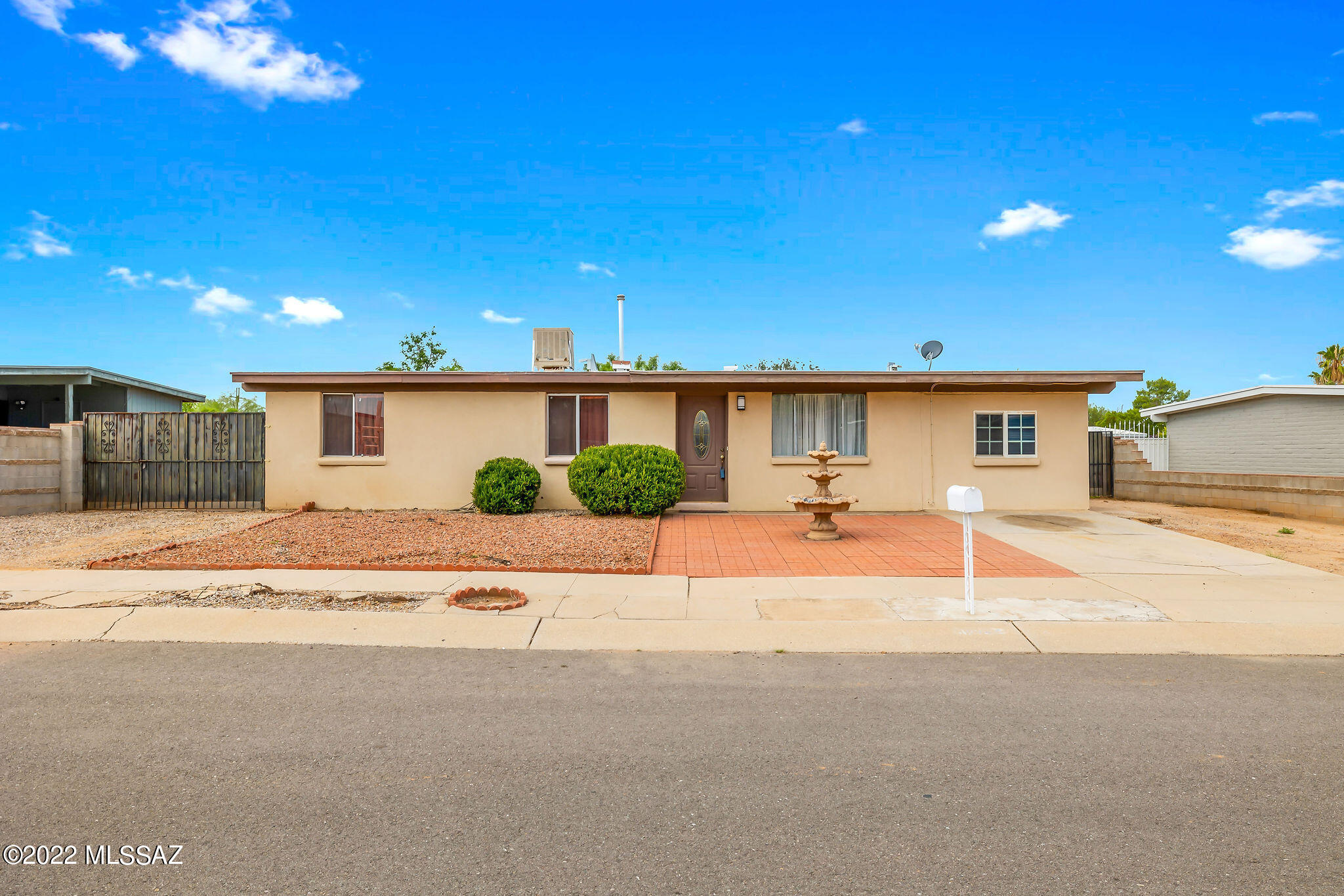 Estrella Sub Amd - Residential