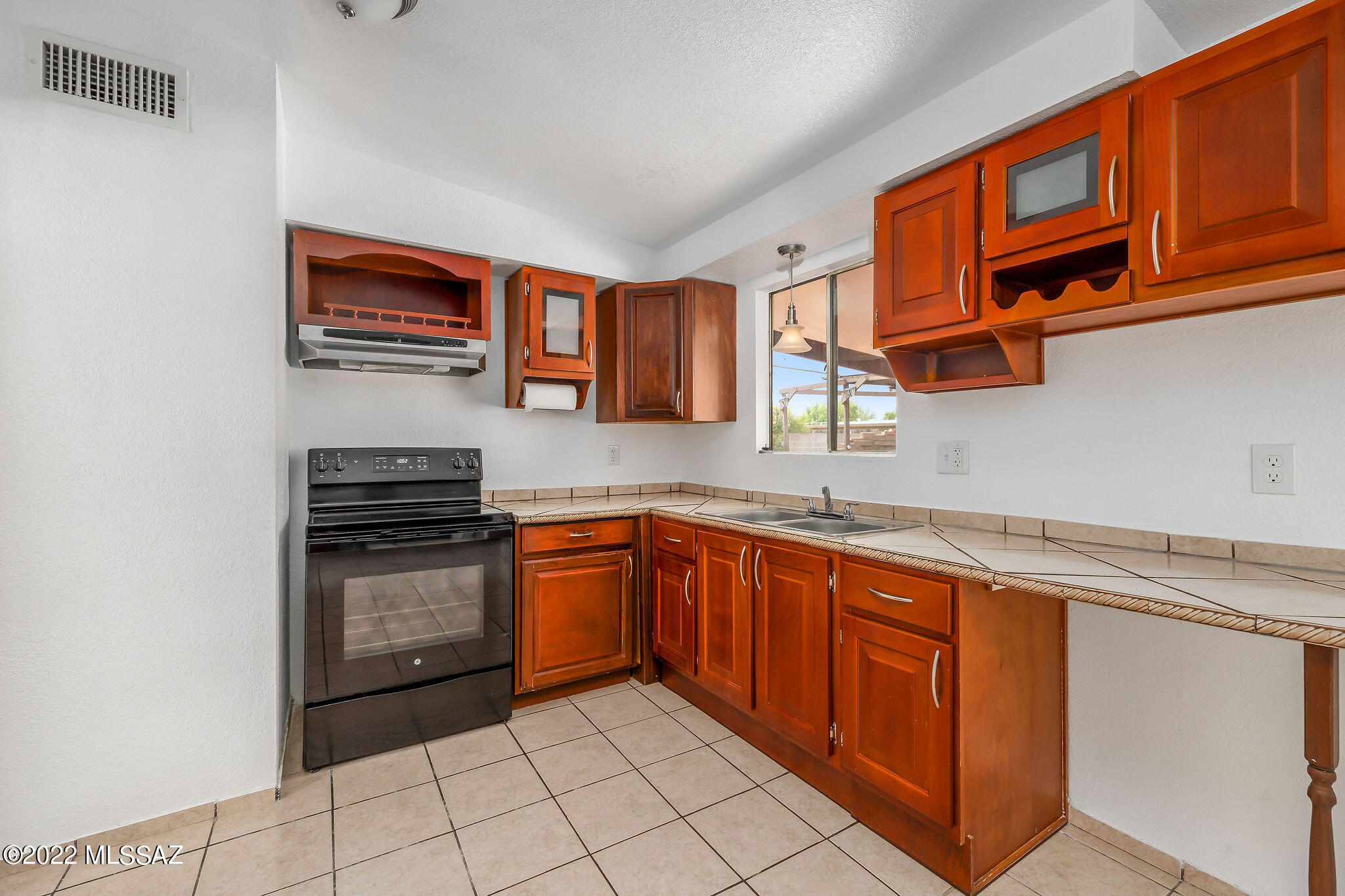 Estrella Sub Amd - Residential