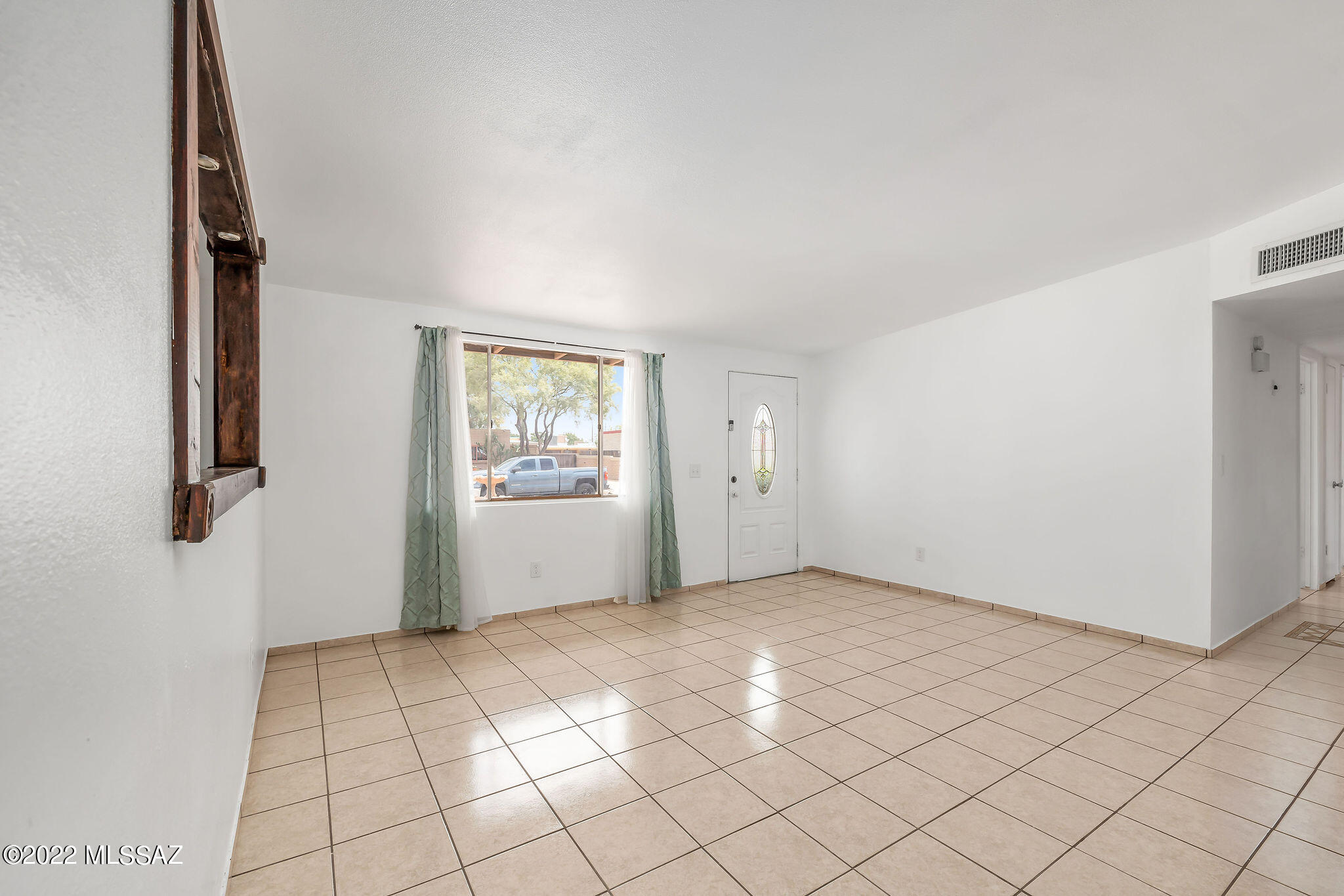 Estrella Sub Amd - Residential