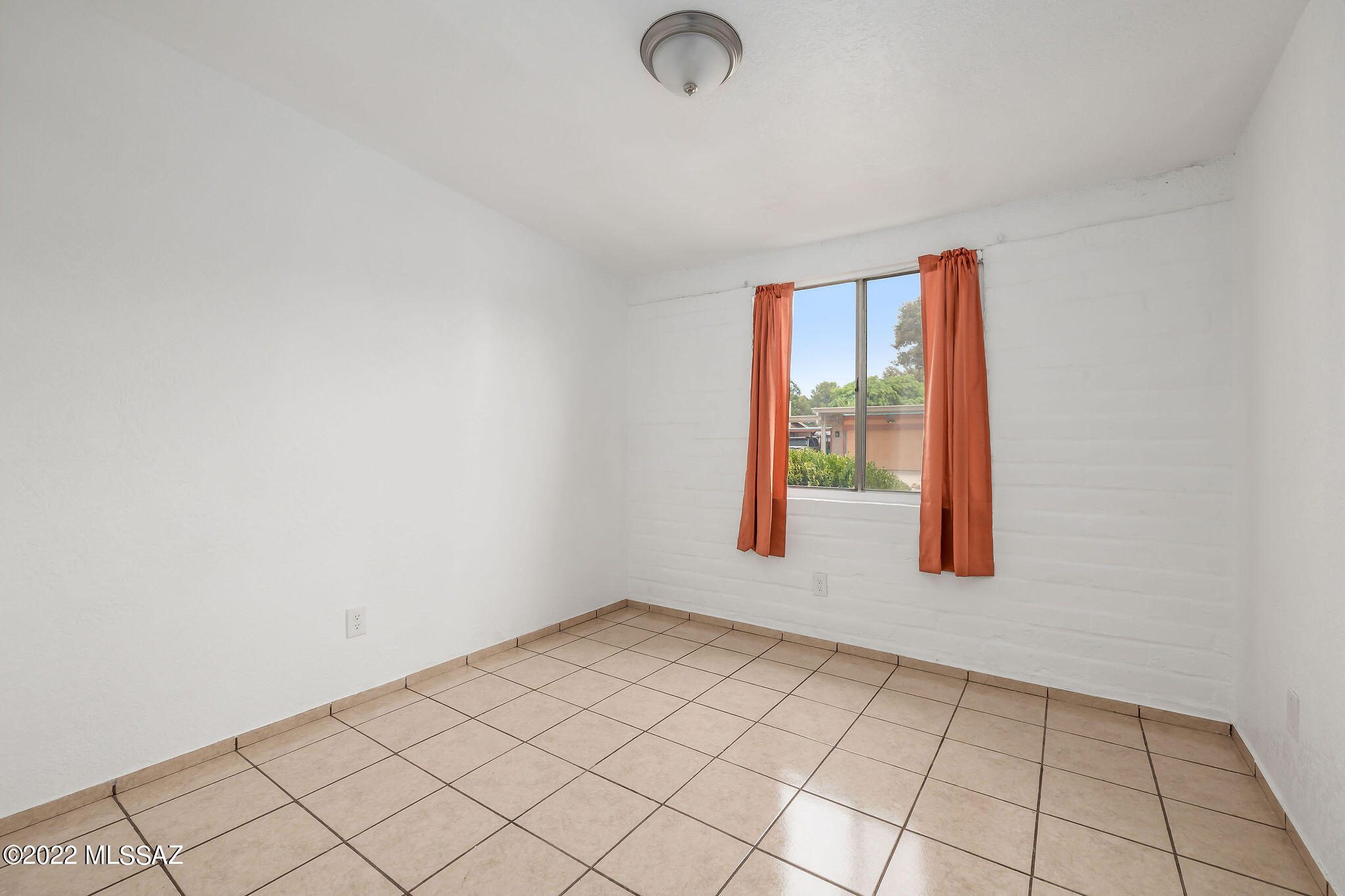 Estrella Sub Amd - Residential