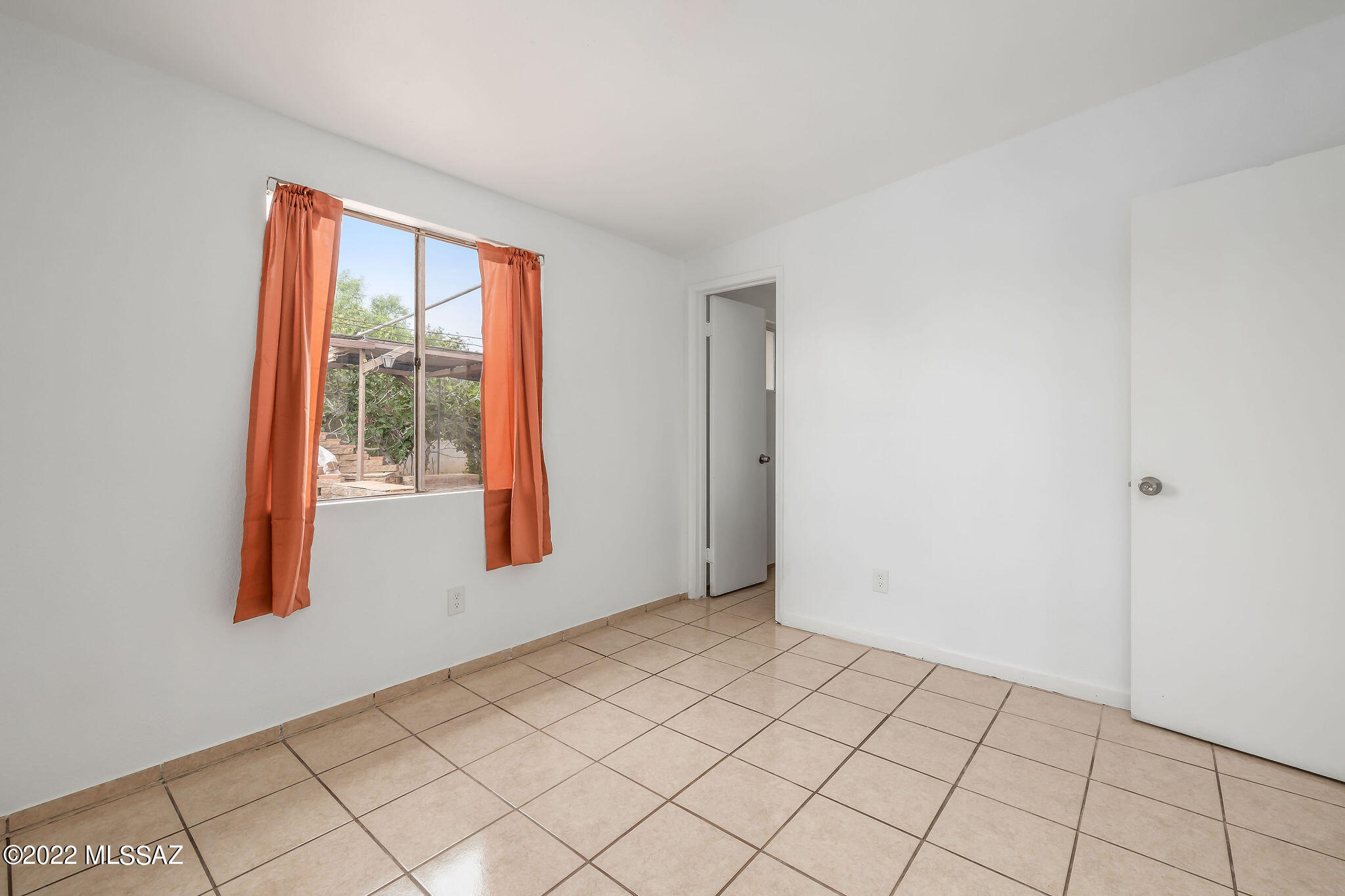 Estrella Sub Amd - Residential
