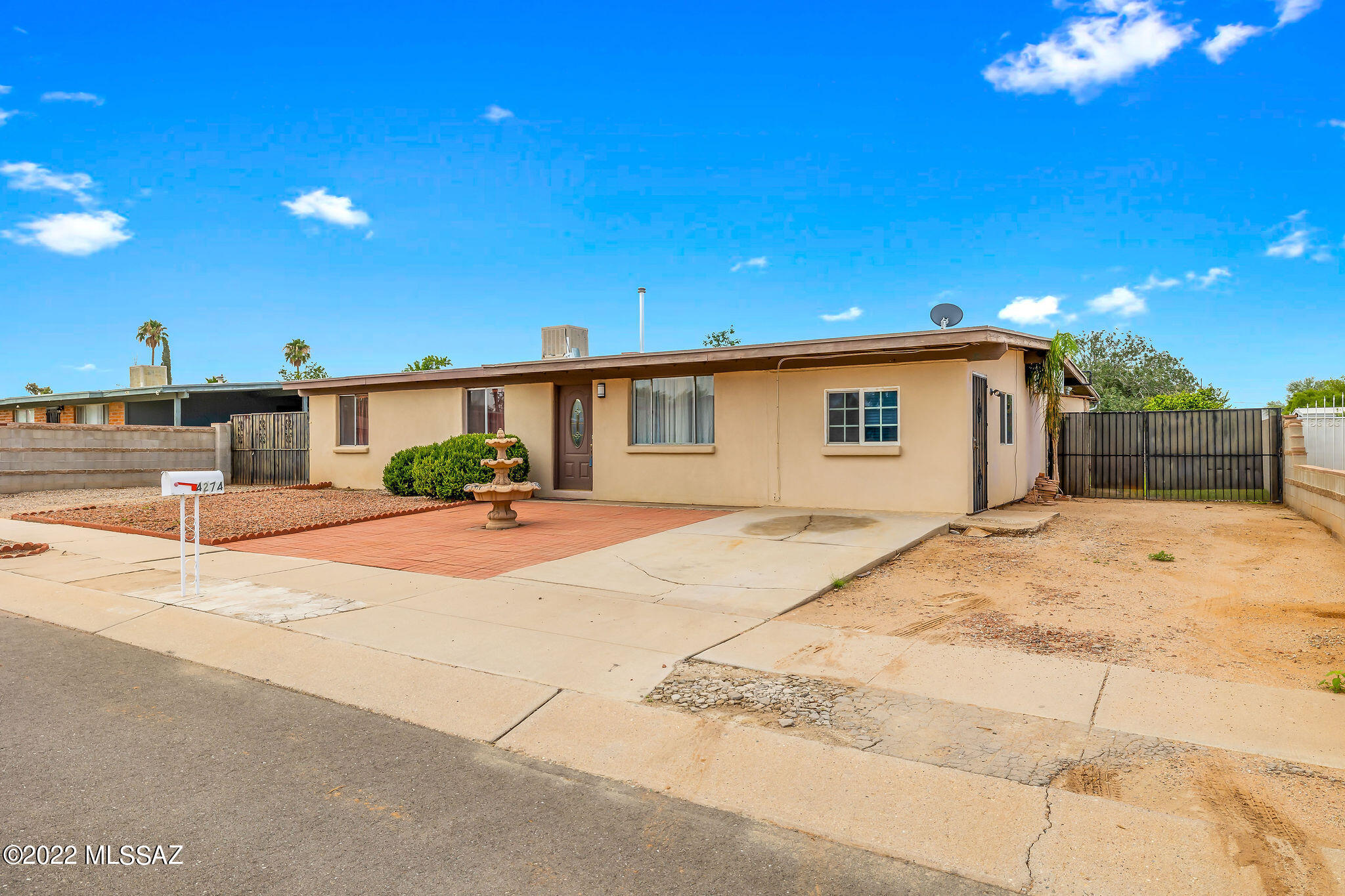 Estrella Sub Amd - Residential