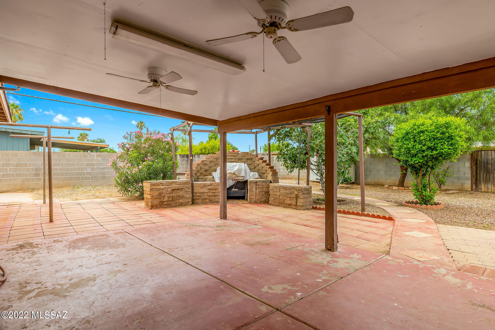 Estrella Sub Amd - Residential