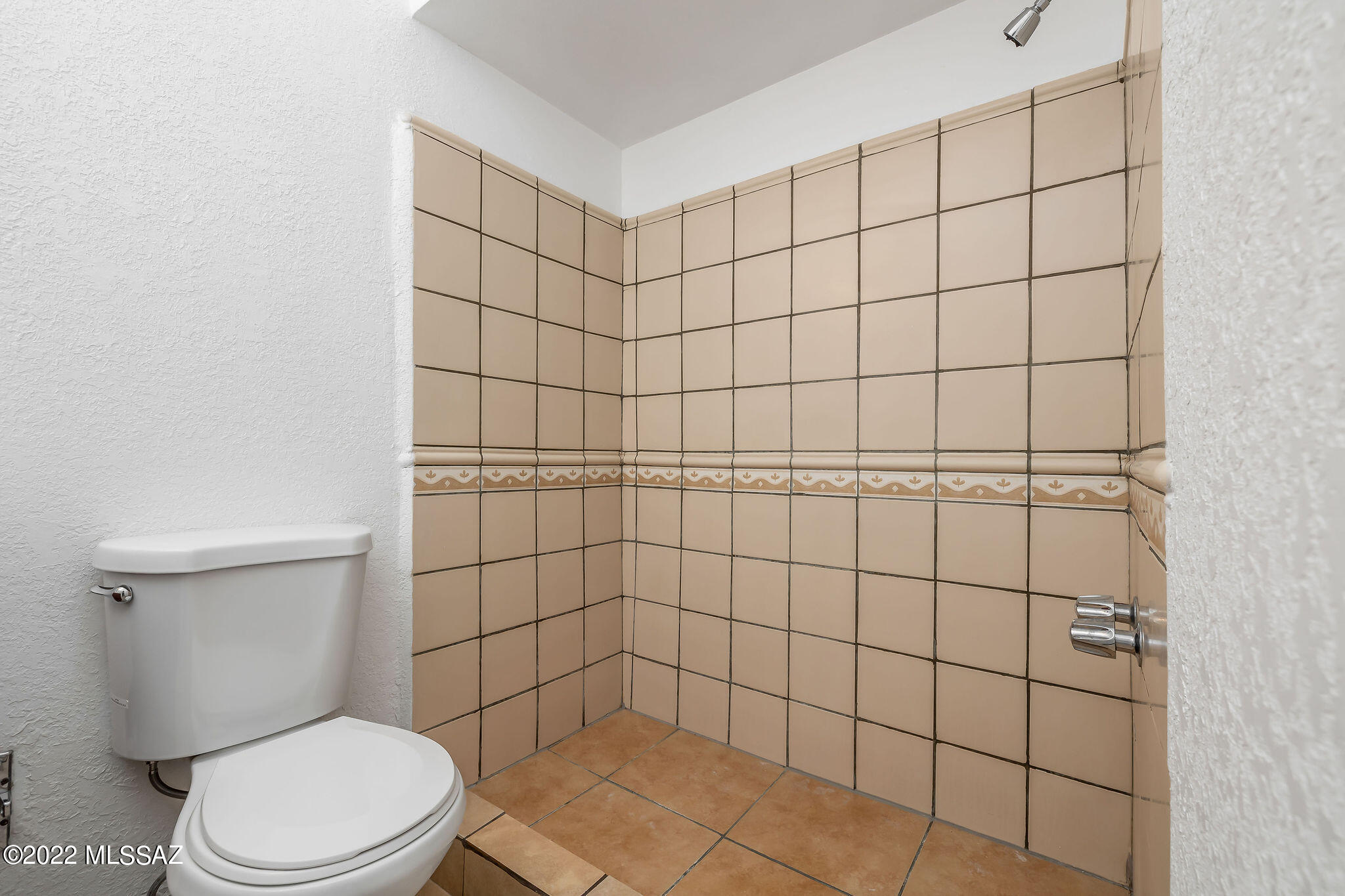 Estrella Sub Amd - Residential