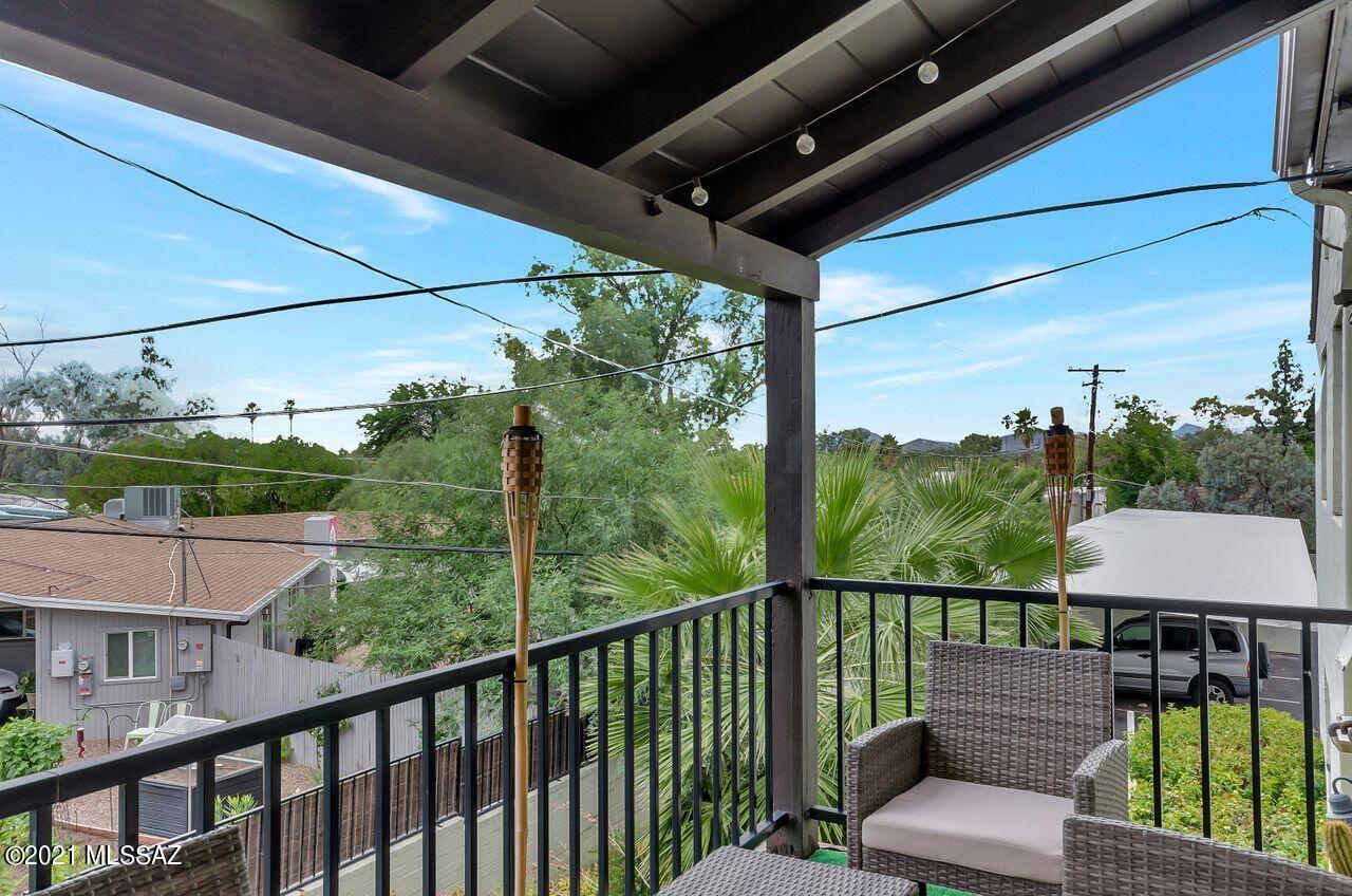 El Encanto Apartments - Residential