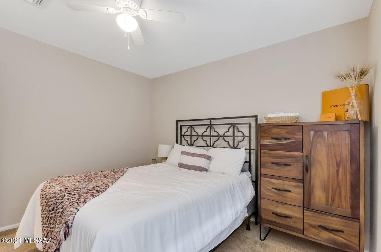 El Encanto Apartments - Residential