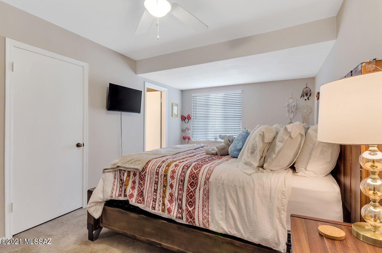 El Encanto Apartments - Residential