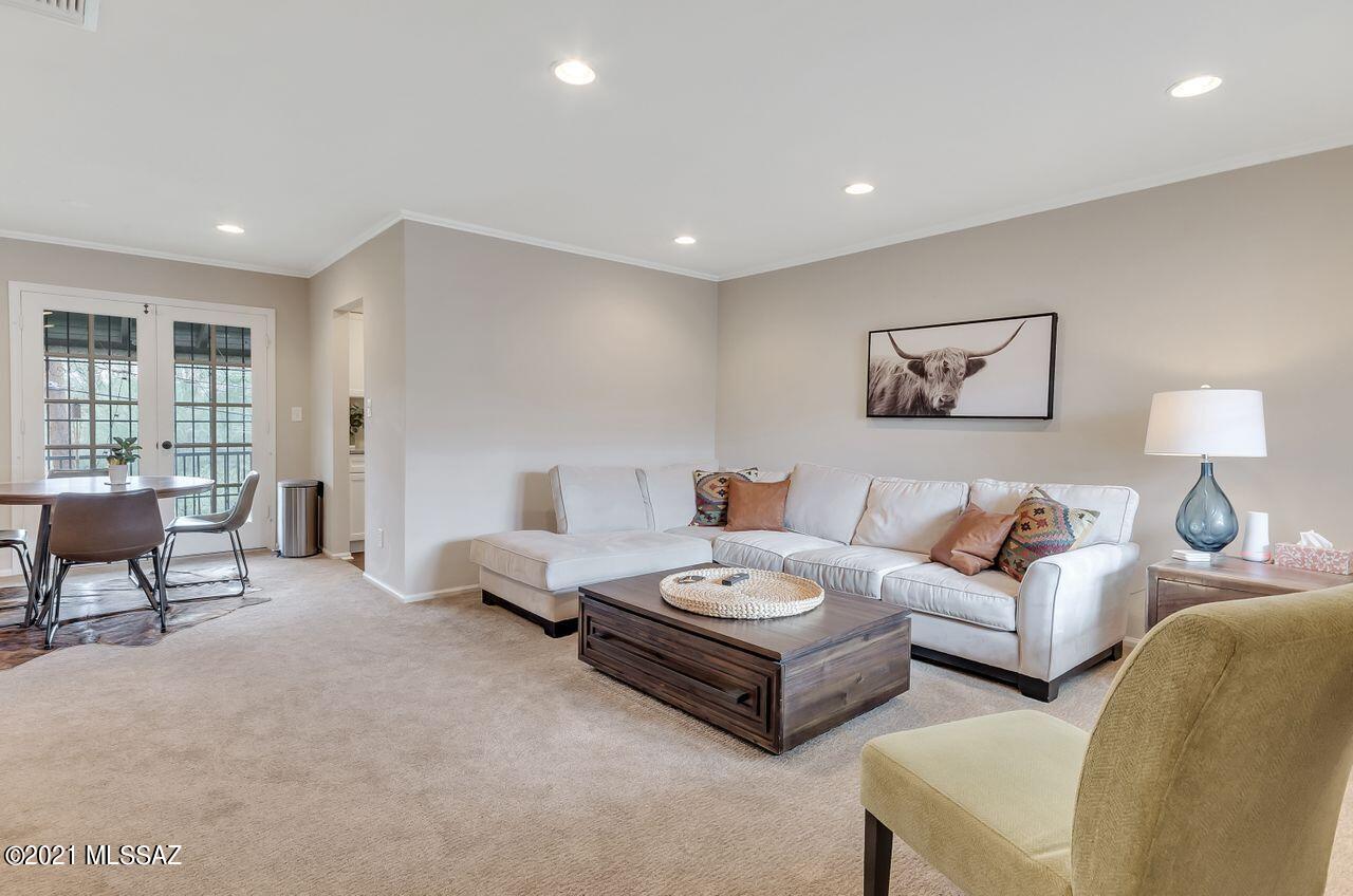 El Encanto Apartments - Residential