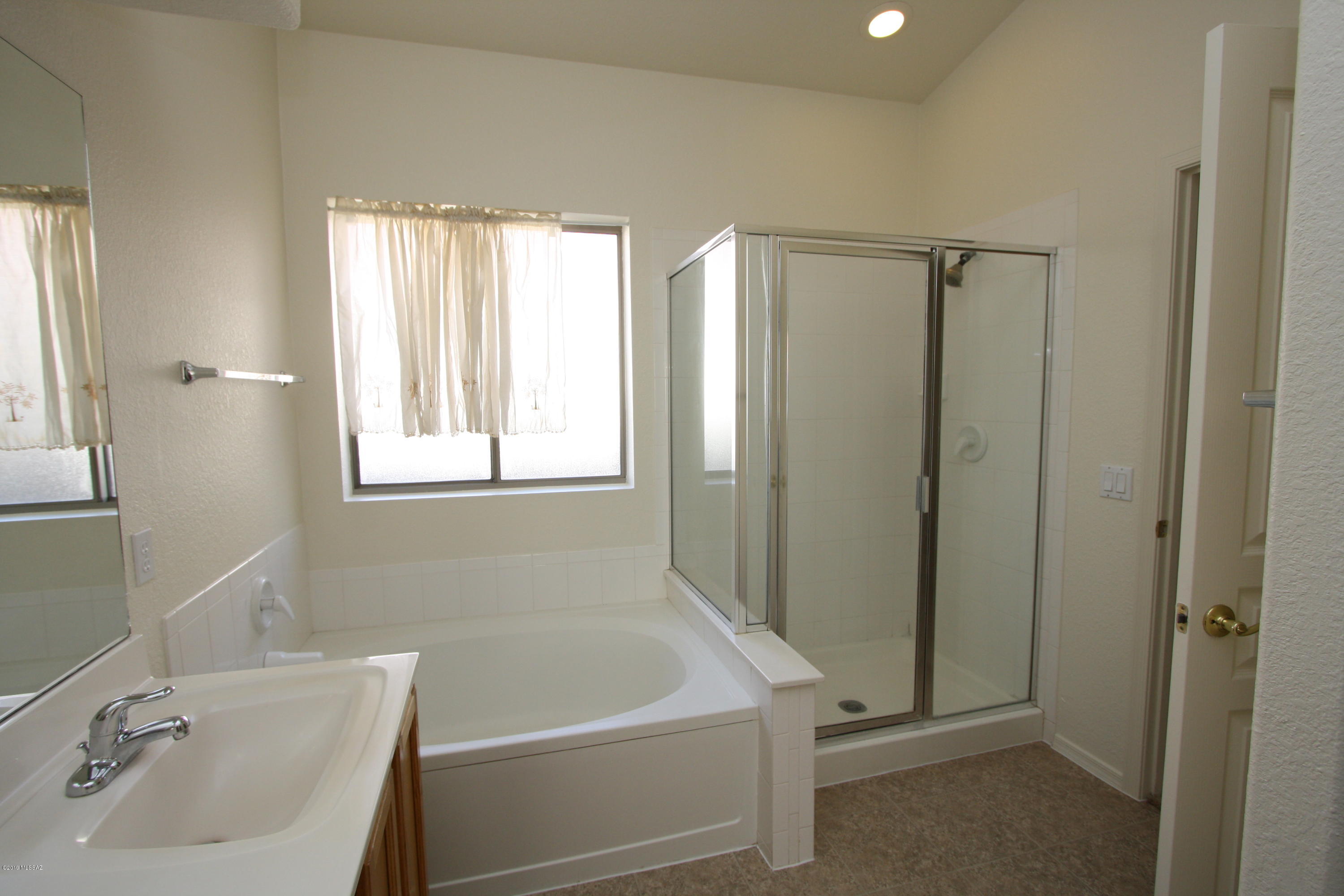 Villages Of Ventana (1-68) - Residential Lease