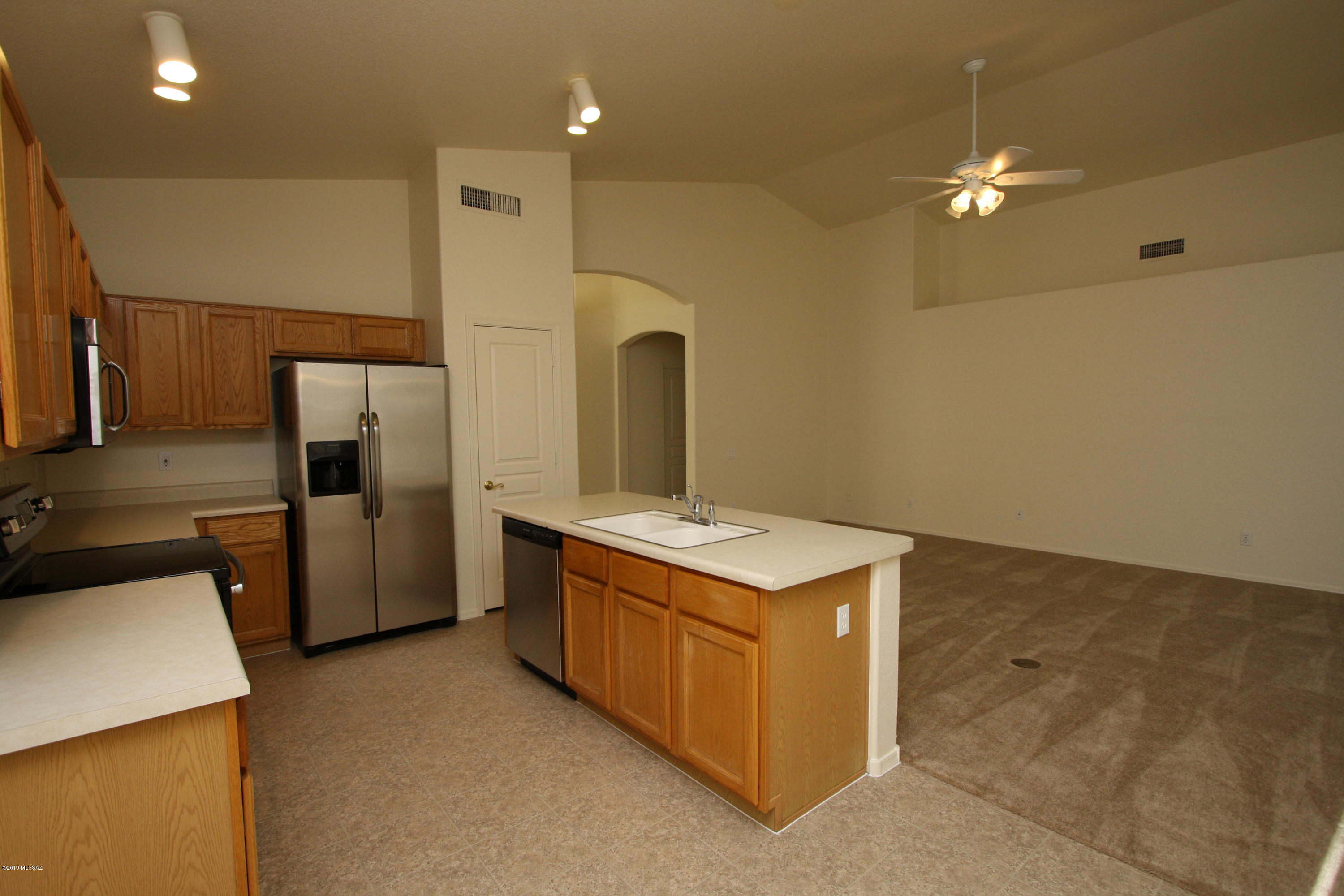 Villages Of Ventana (1-68) - Residential Lease