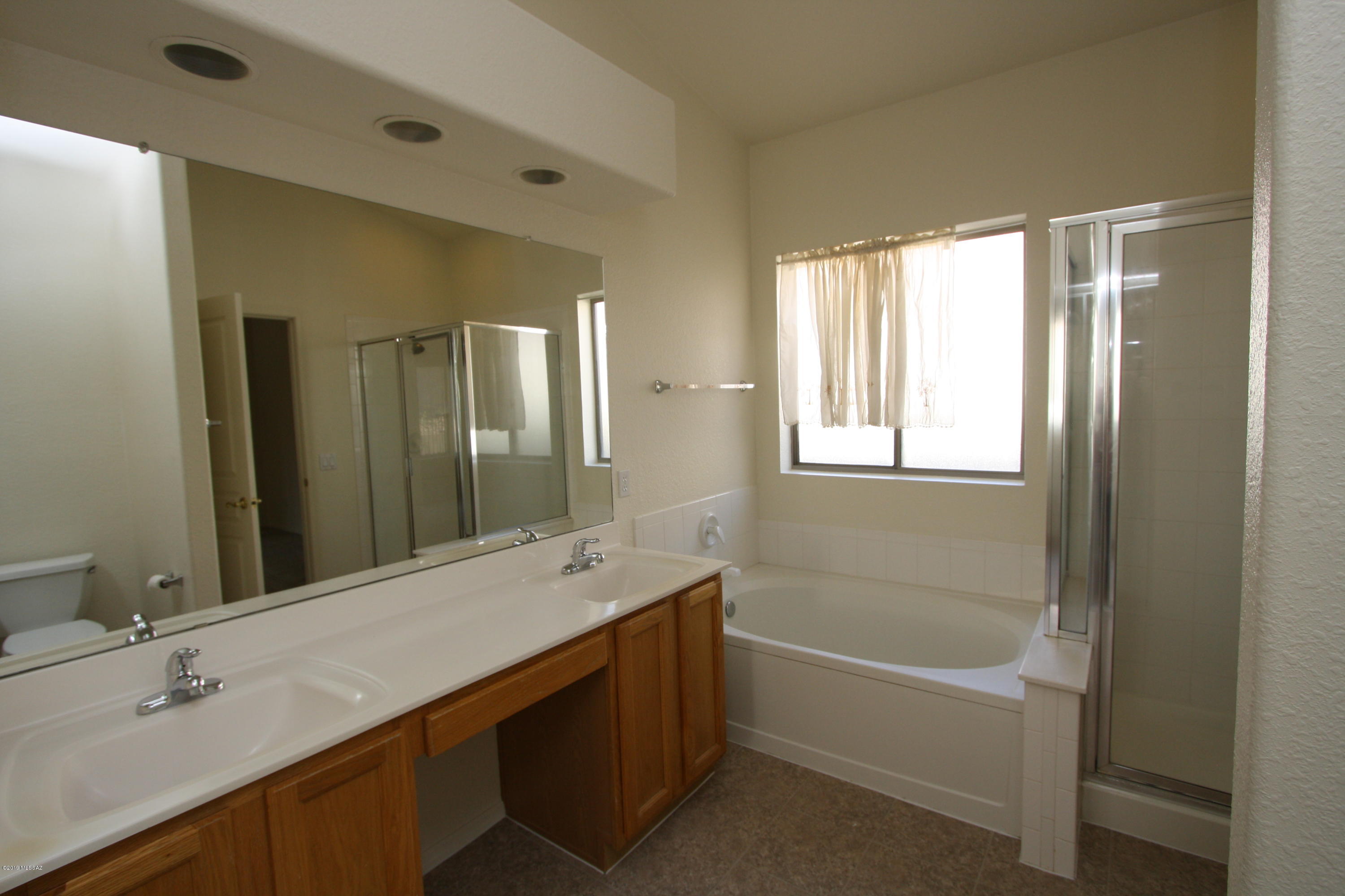 Villages Of Ventana (1-68) - Residential Lease