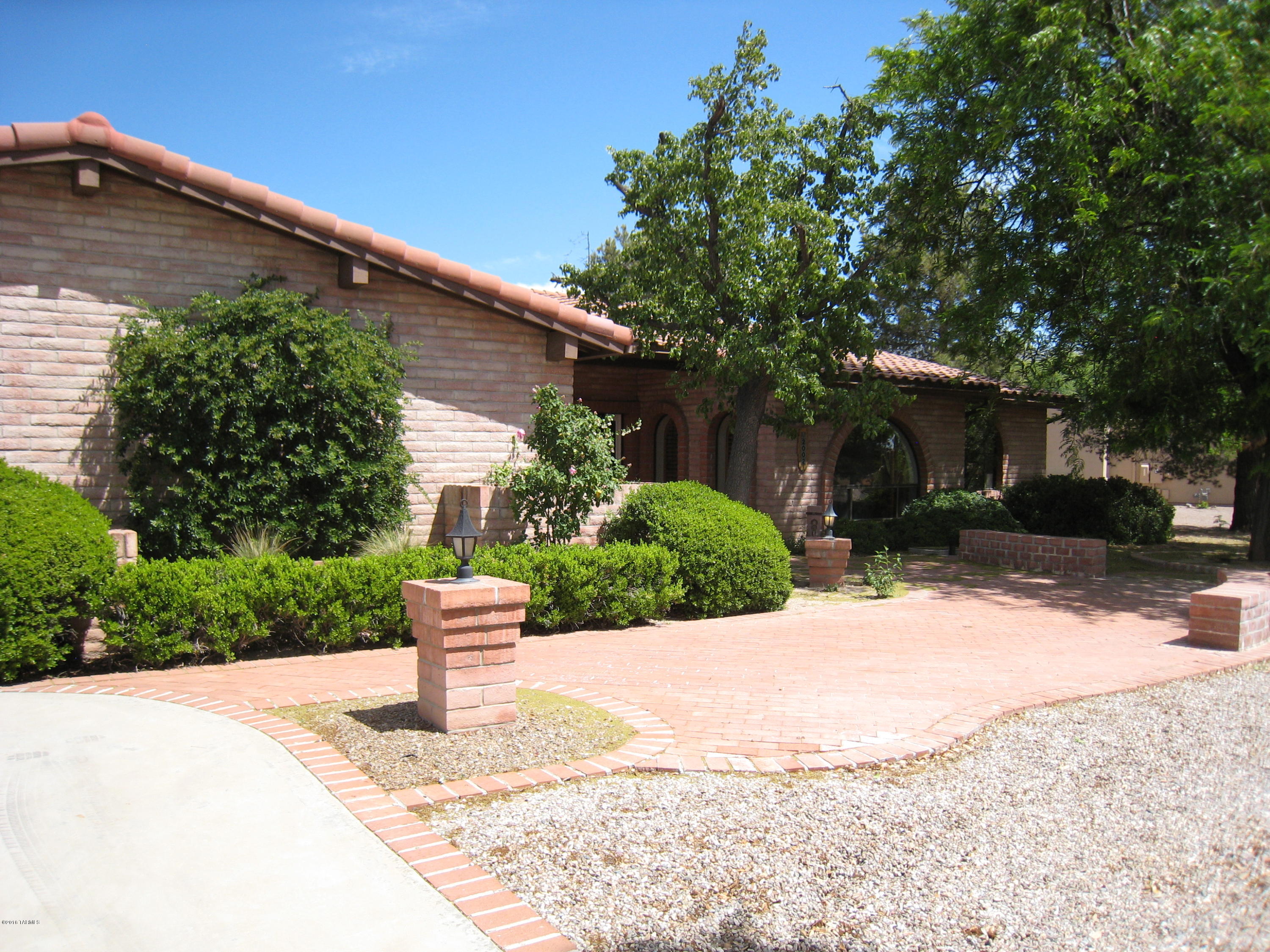 STUNNING Custom Home in 49ers Country Club Estates. Premium Corner Lot on Golf Course w/Spectacular Mountain & Vista Views. Dramatic curb appeal, entryways, gates, walls & posts, & exterior touches. Fully Walled Rear Yard, Glorious Pool & Spa, 3 large patios. Beautifully updated kitchen w/SS appliances. Opulent Slab Granite countertops thru-out the home. Upgraded & Updated interior includes rich Solid Bamboo Floors, tile where appropriate, quality plumbing and lighting fixtures, abundant ceiling fans & skylights, fine hardware, ‘green' features, Fireplace, high-end custom built-ins, spacious rooms, Massive Master Suite w/freshly updated master bath, zoned HVAC, humongous garage/shop/storage/golf-cart areas. Incredible home! A recognized 49ers stand out! A TUCSON DREAM HOME! See this one!