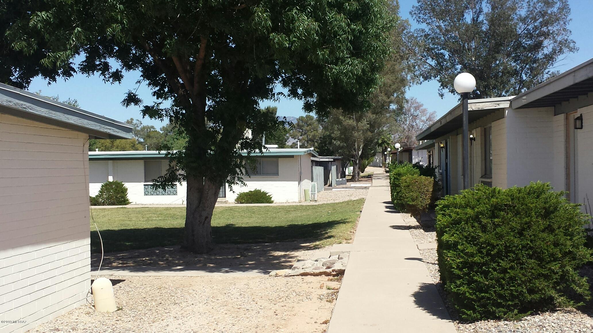 Palm Grove Clusters (186-349, 543) - Residential