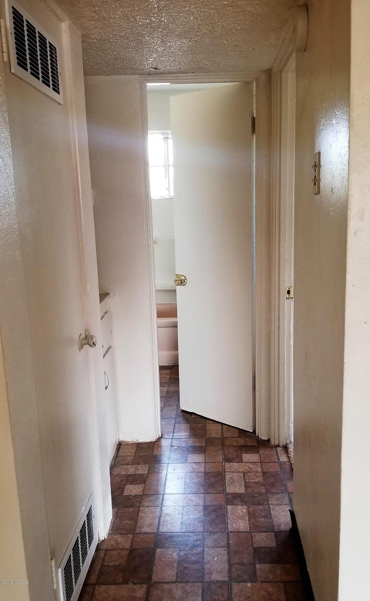 Tucson Heights - Residential Lease