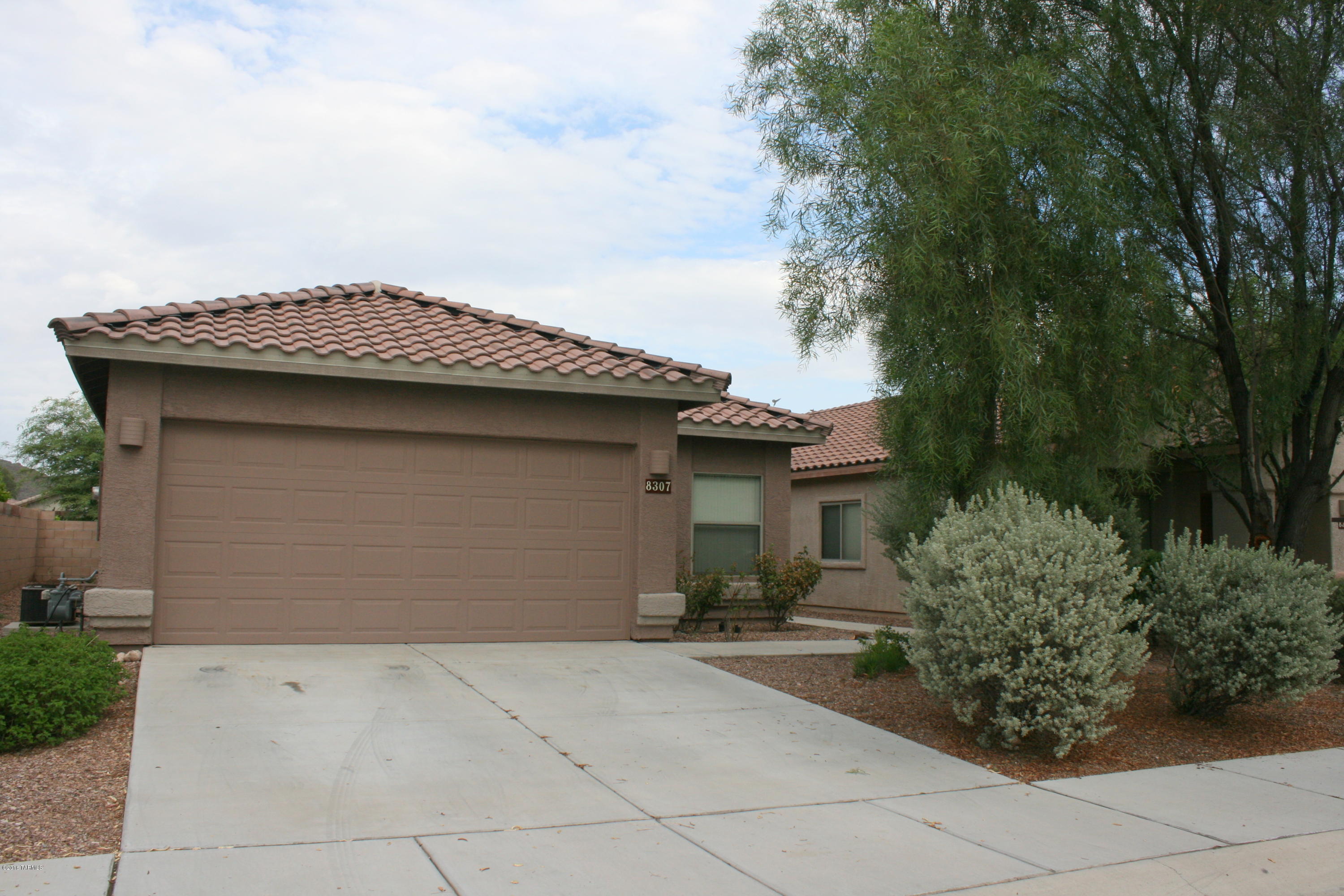 Continental Reserve Blk. 7 & 8 (1-82) - Residential