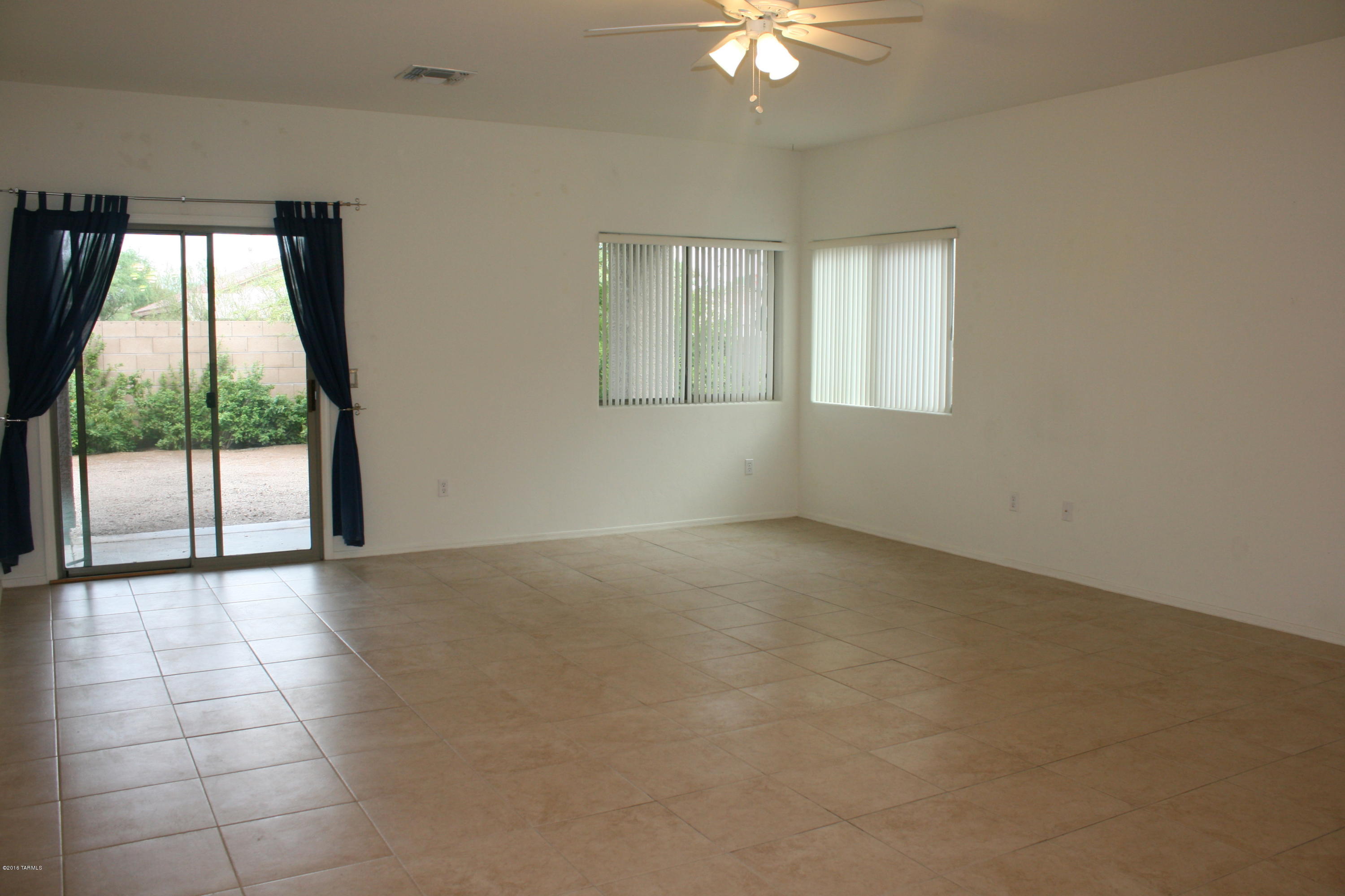 Continental Reserve Blk. 7 & 8 (1-82) - Residential
