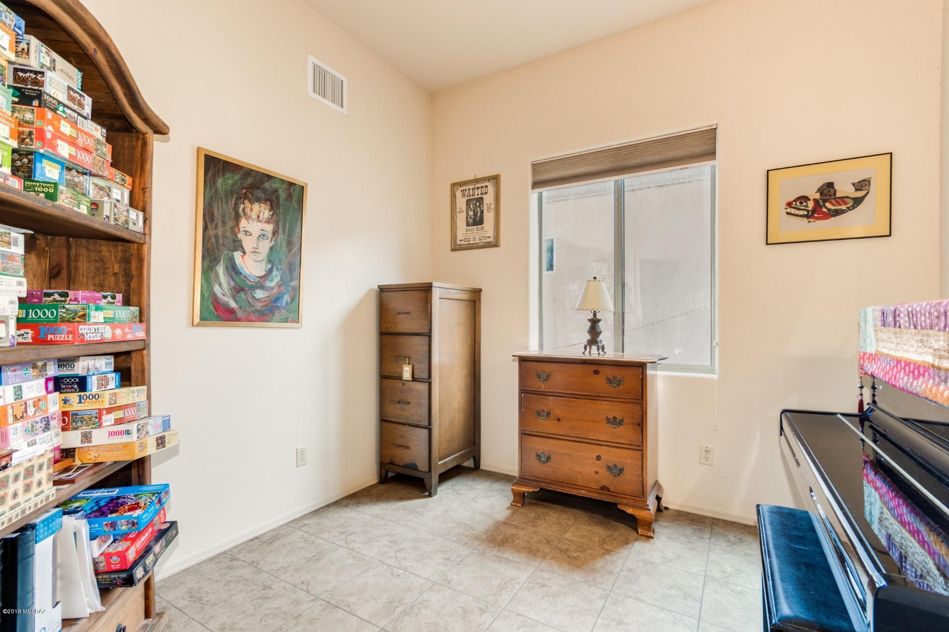 Sierra Crest (1-146) - Residential