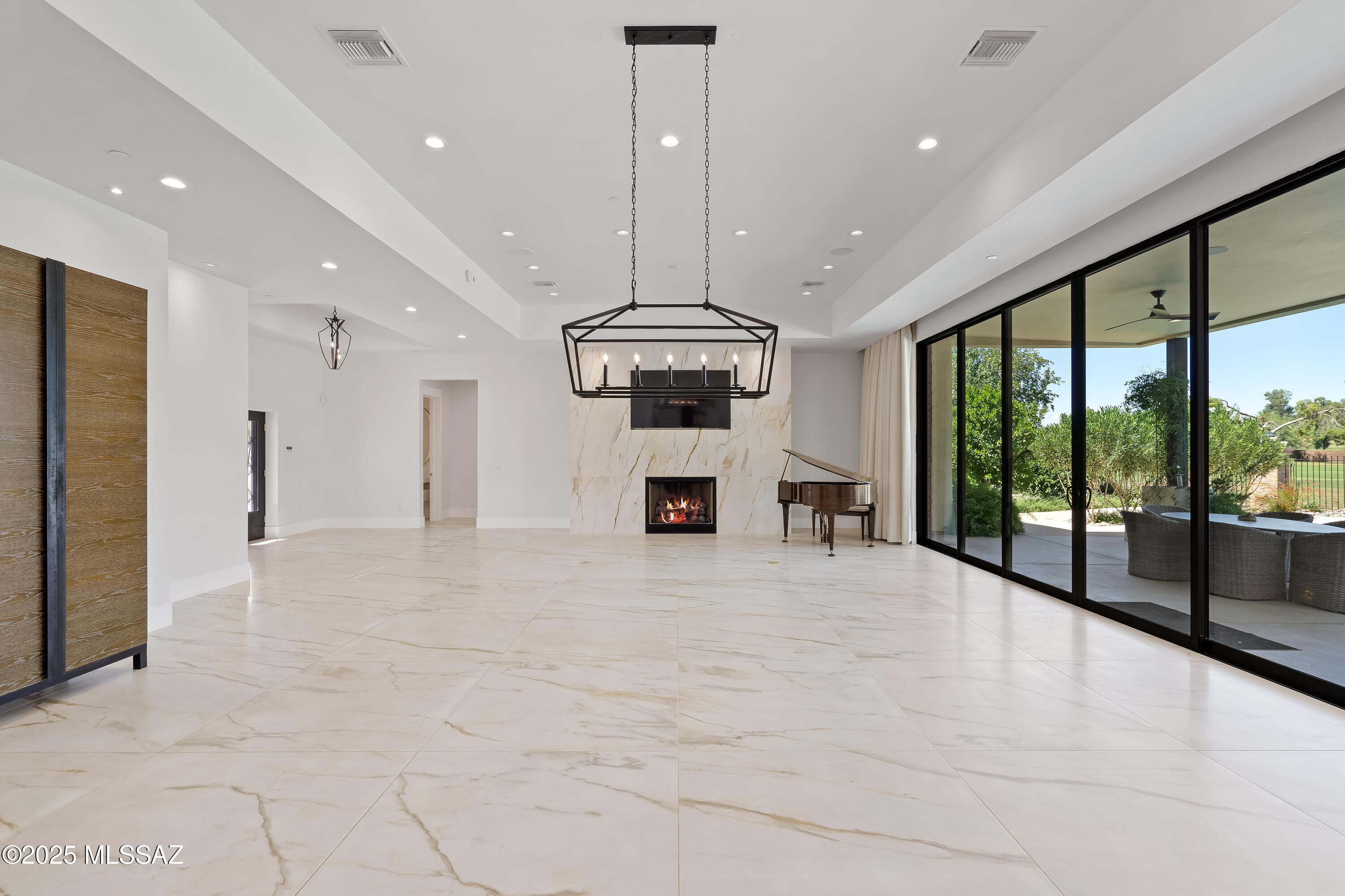 Tucson National Est - Residential