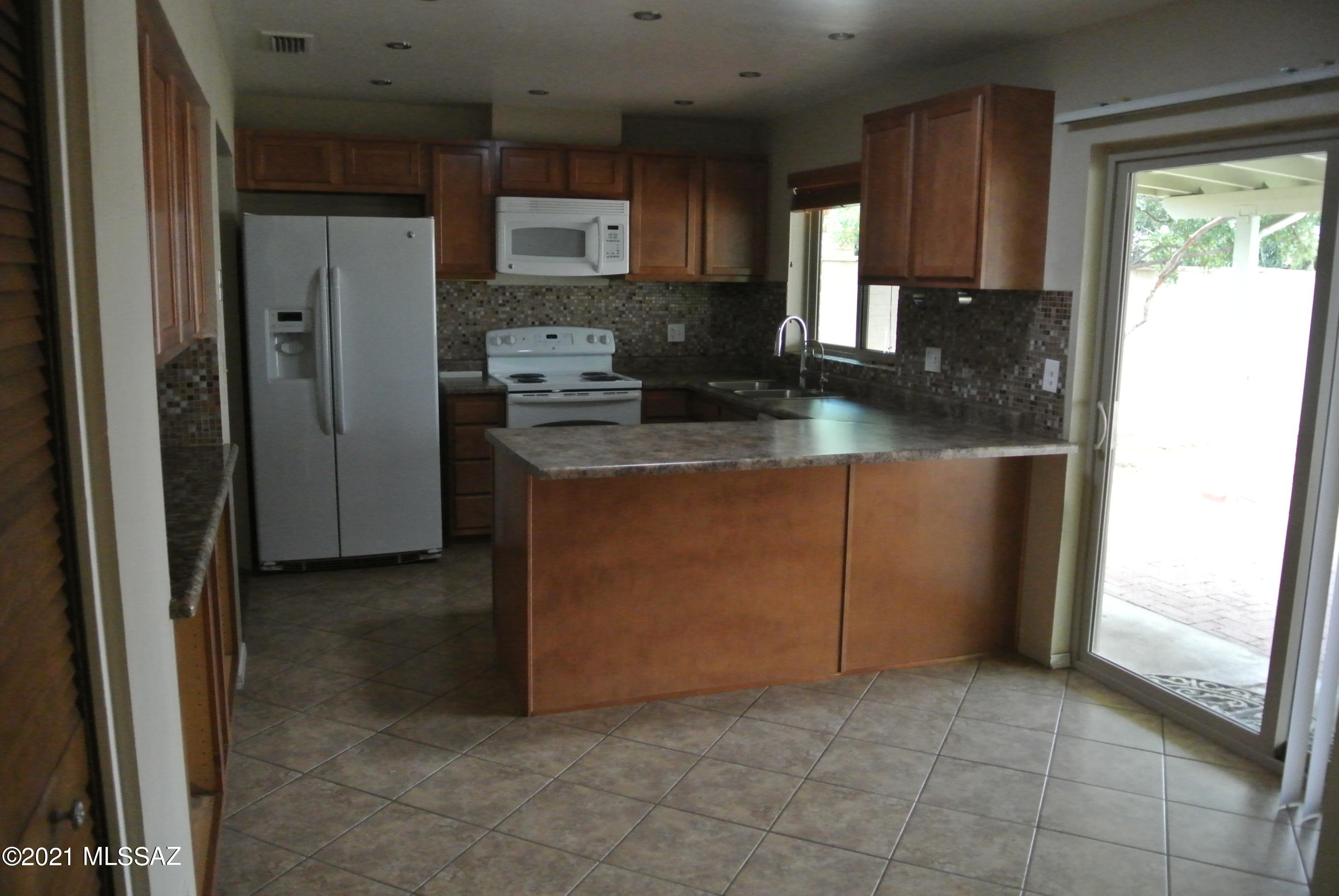 Kingswood Unit 1 (80-165) - Residential