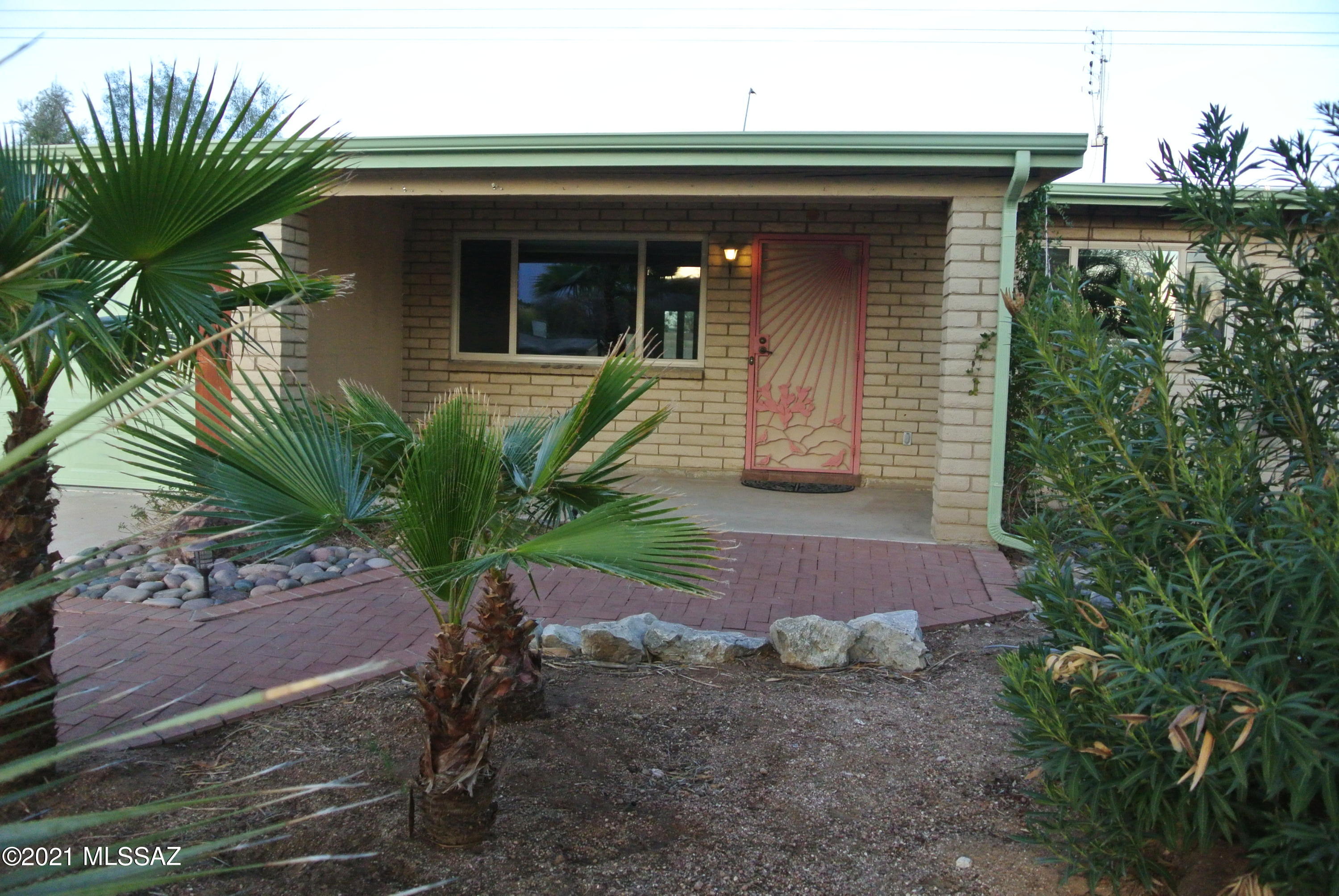 Kingswood Unit 1 (80-165) - Residential