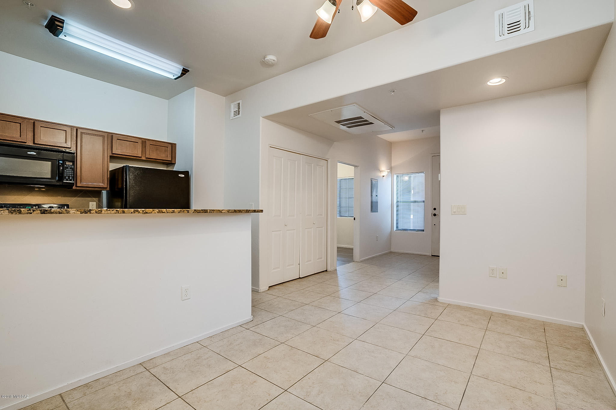 Placita Escondida Bldgs 18-20 Units 1-204 - Residential