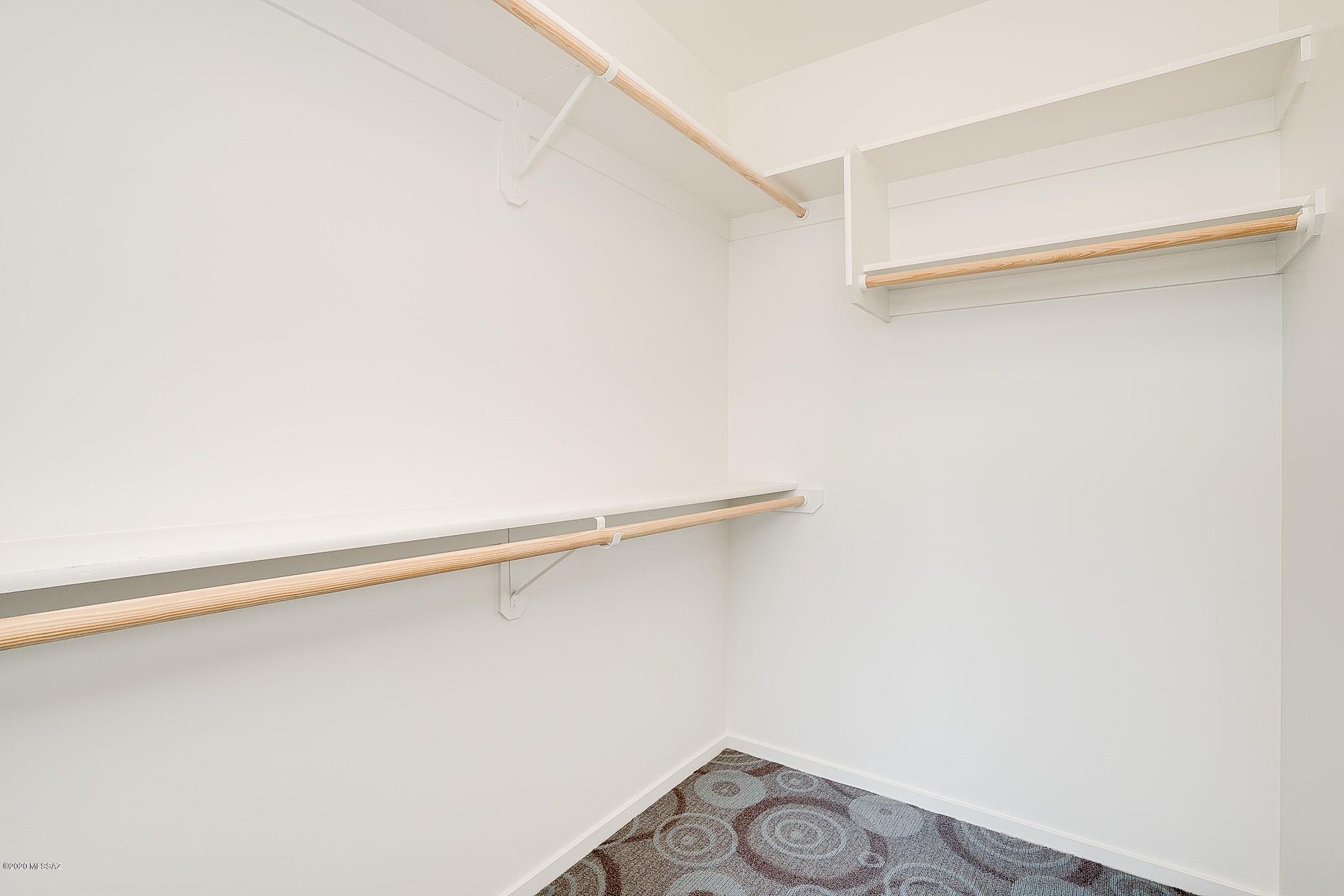 Camino Modern SQ20180120608 - Residential