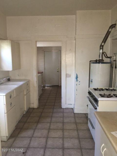 University Home Addition - Residential