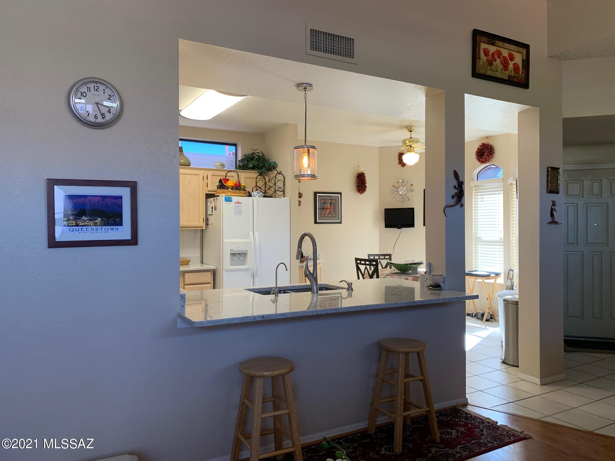 Sunrise Presidio East (1-87) - Residential Lease