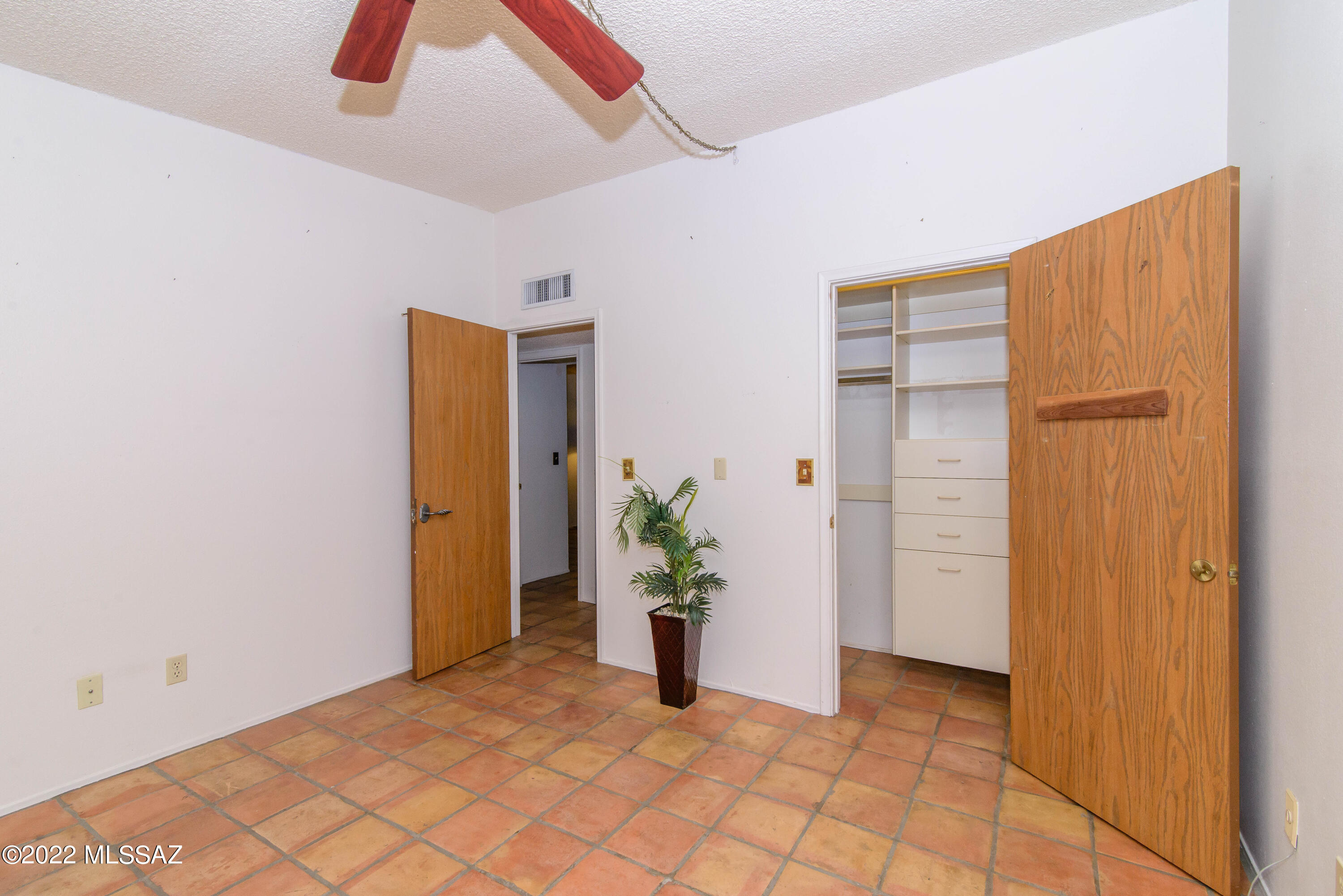 Catalina Valley  (54-114) - Residential