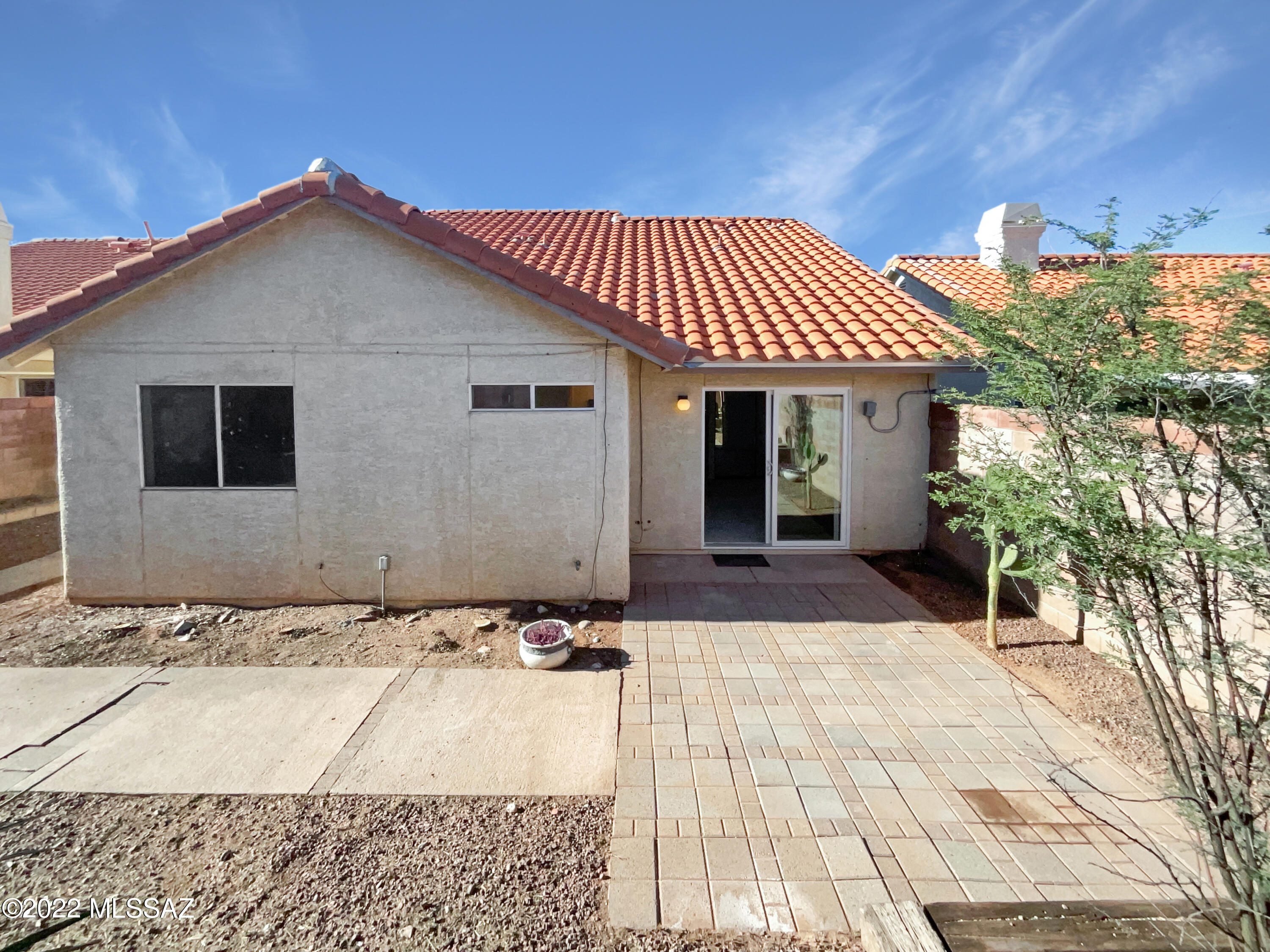 Elliott Homes At Rita Ranch (1-521) - Residential