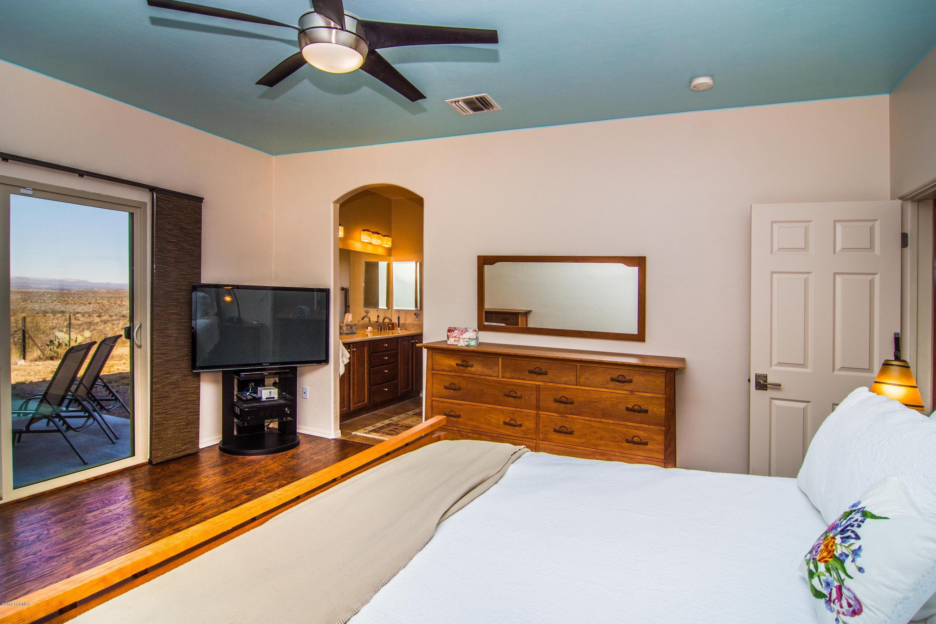 Rio Rico Villas 11 - Residential