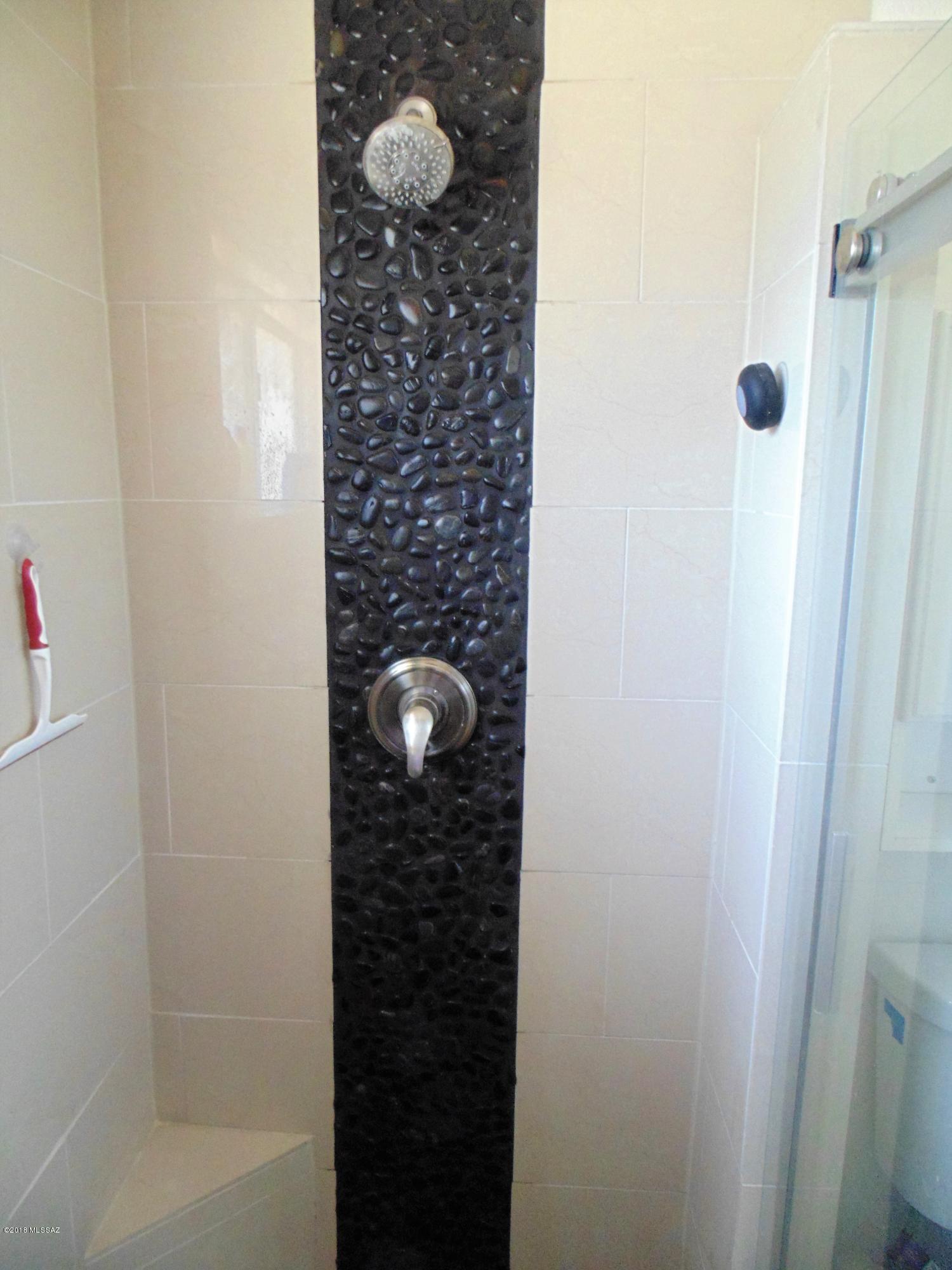 Nueve Campanas (1-9) - Residential