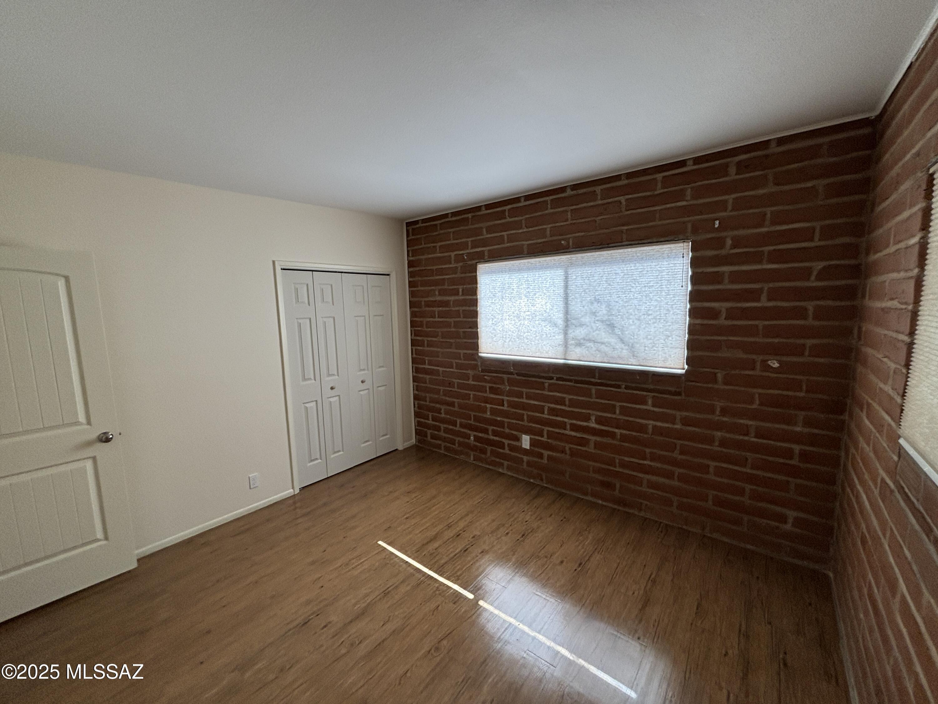 Desert Hills (1-82) - Residential Lease
