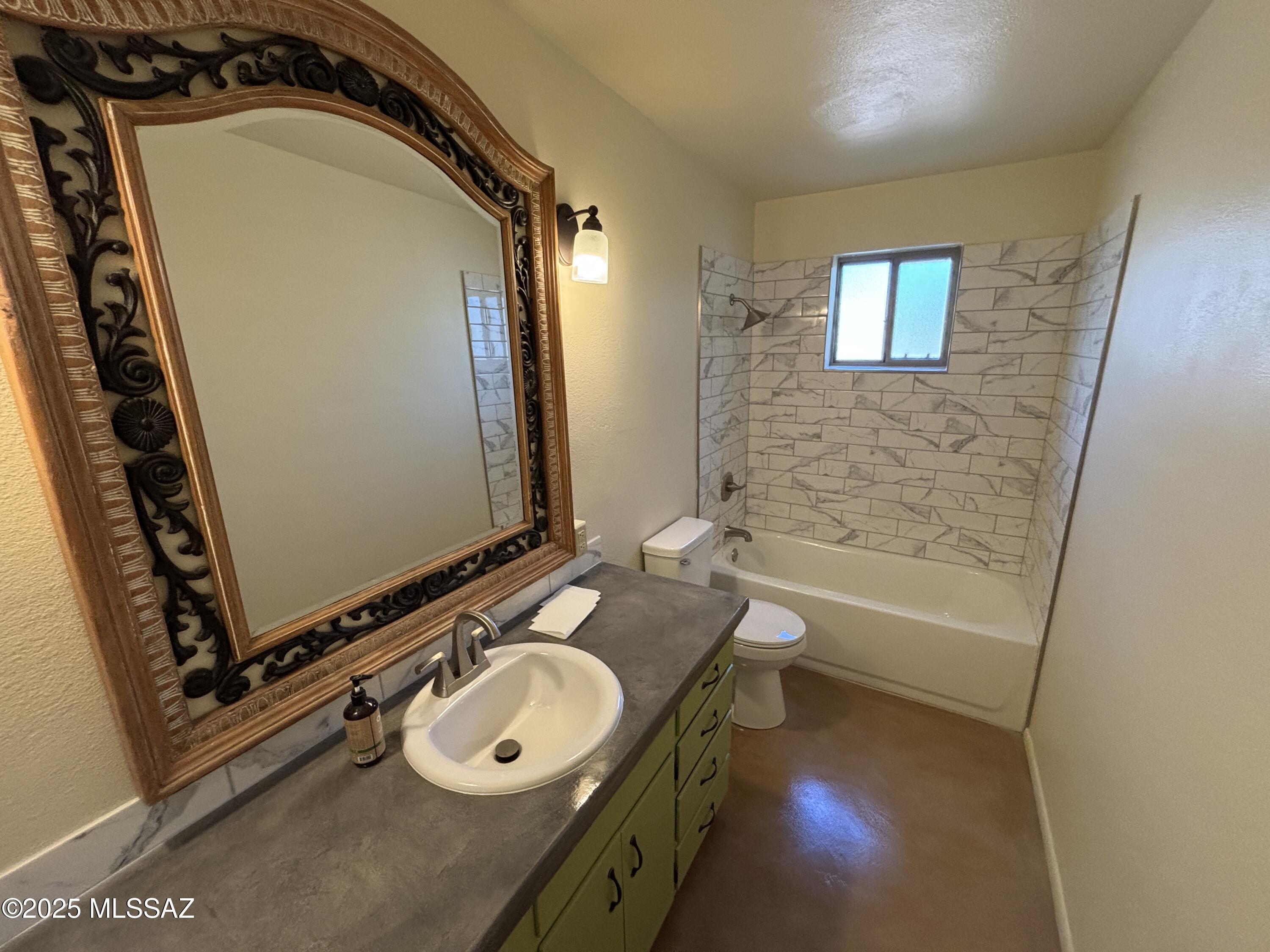 Desert Hills (1-82) - Residential Lease