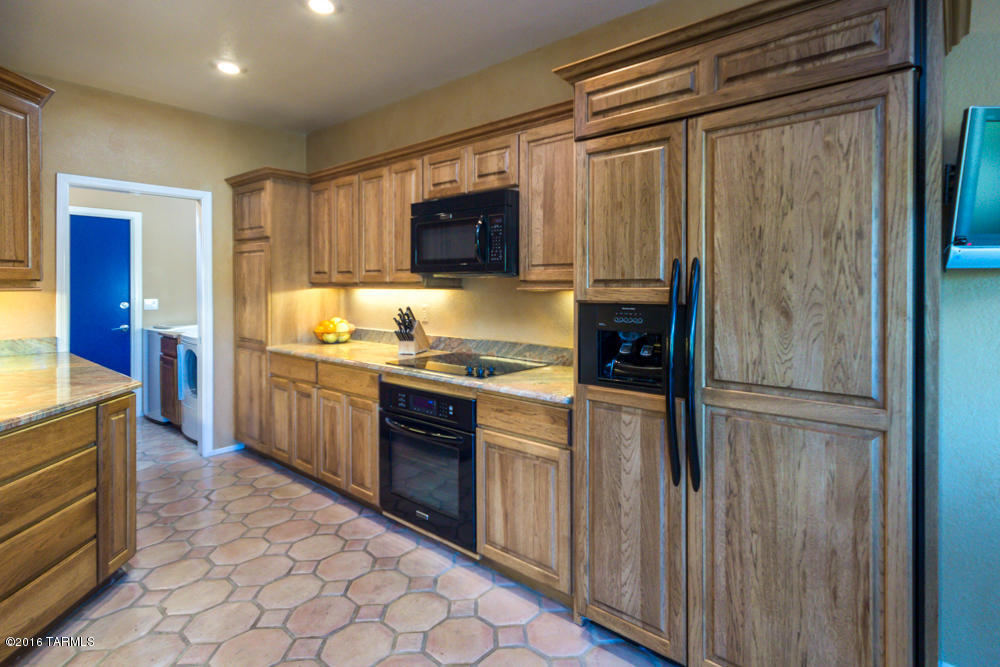 El Conquistador Resort Patio Homes (155-193) - Residential