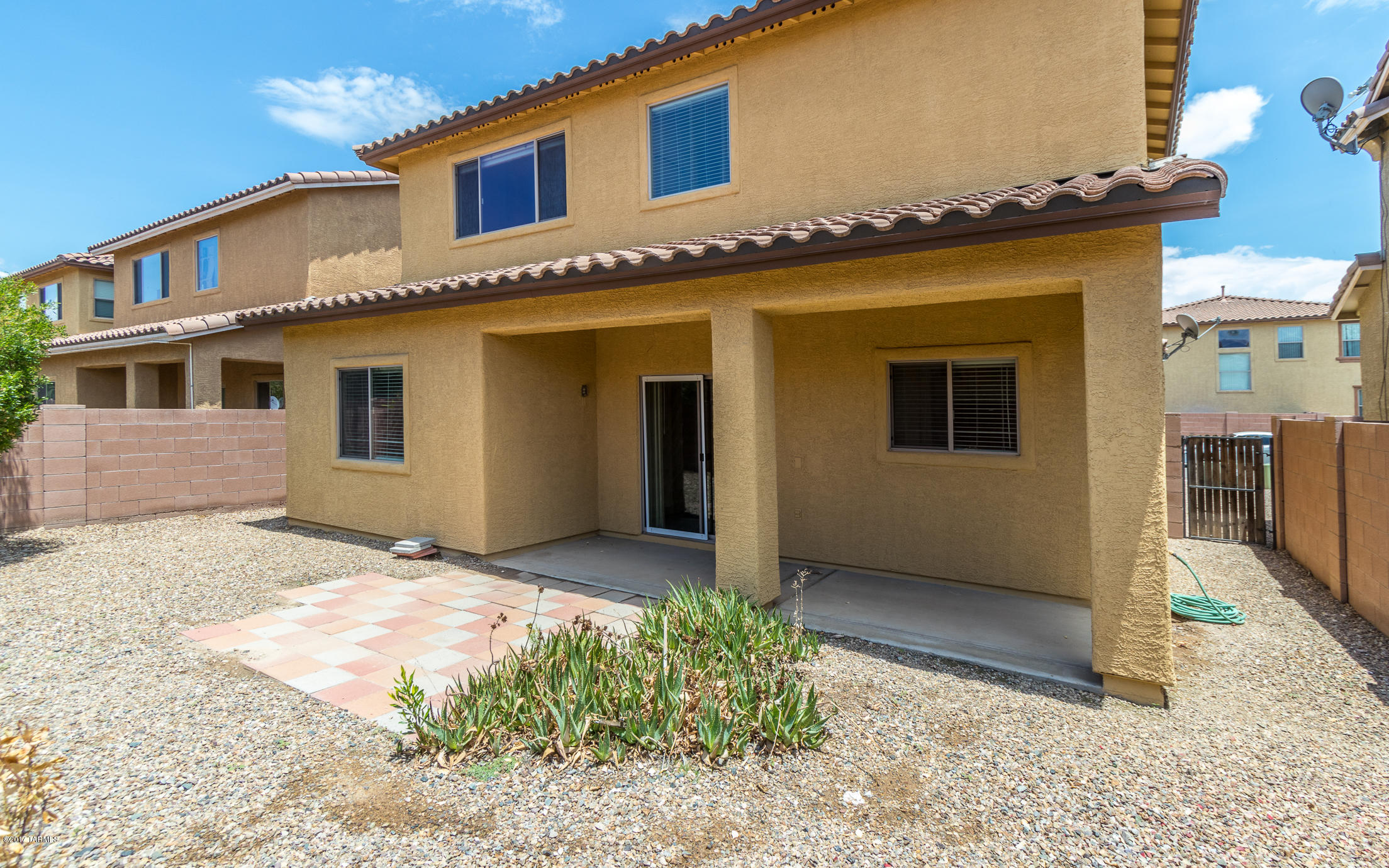 Paseo del Rio - Residential
