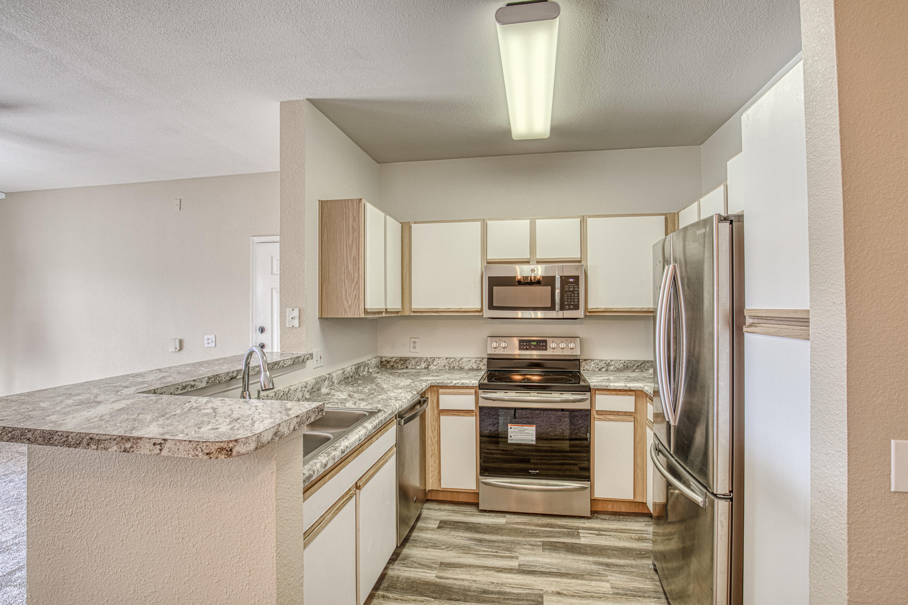 The Boulders at La Reserve Condominiums - Residential