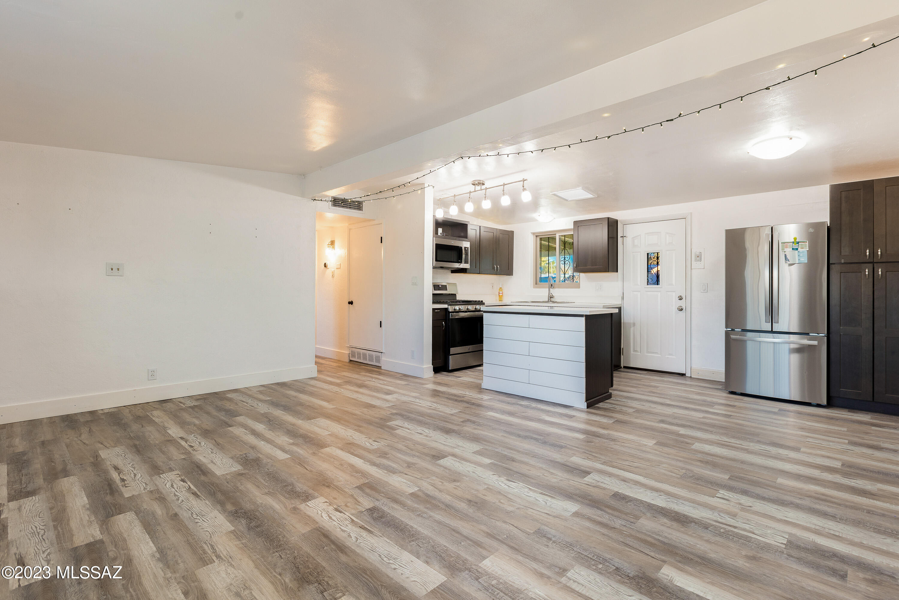 Mayfair Terrace NO. 2 - Residential