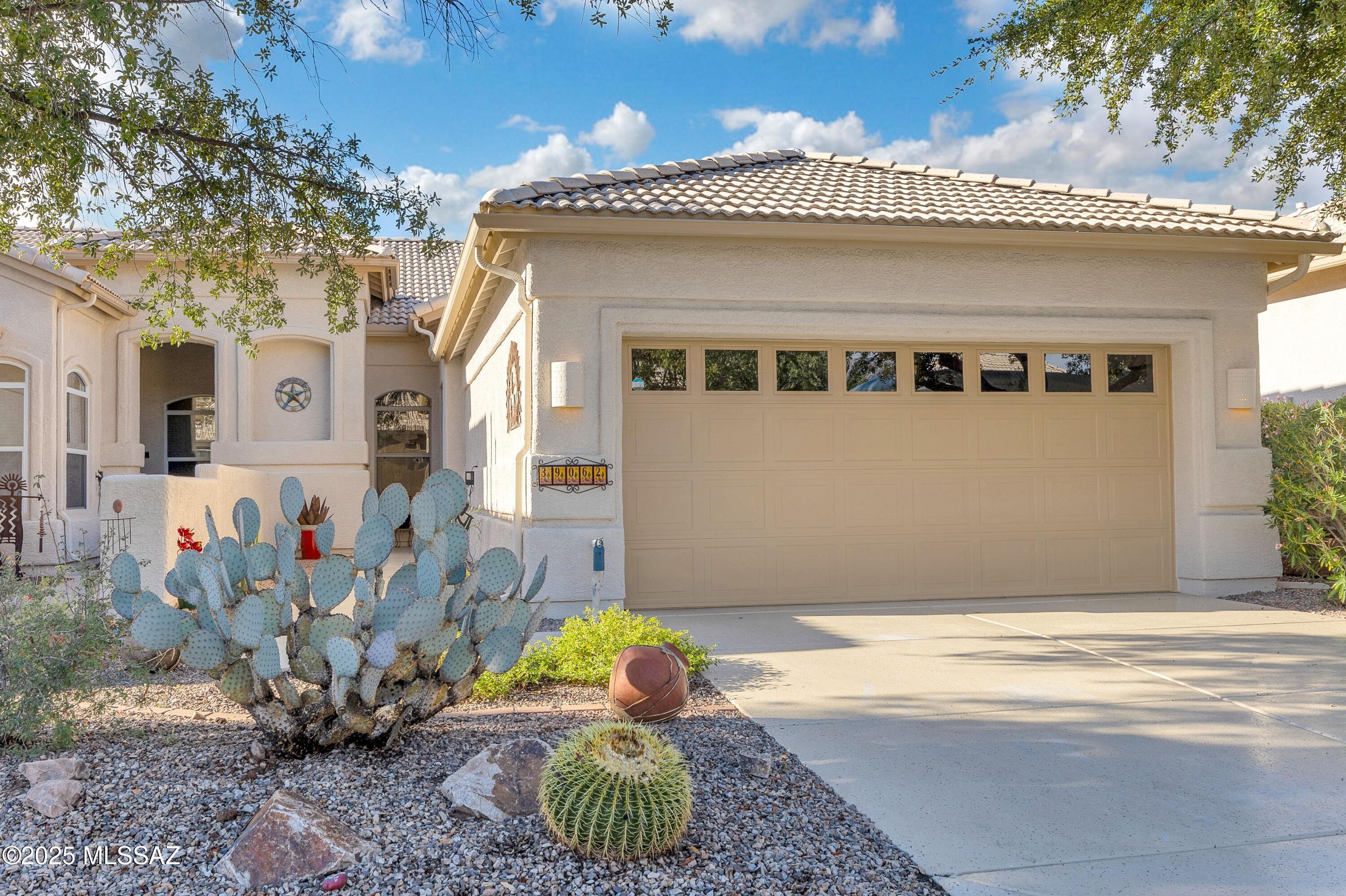Saddlebrooke - Residential