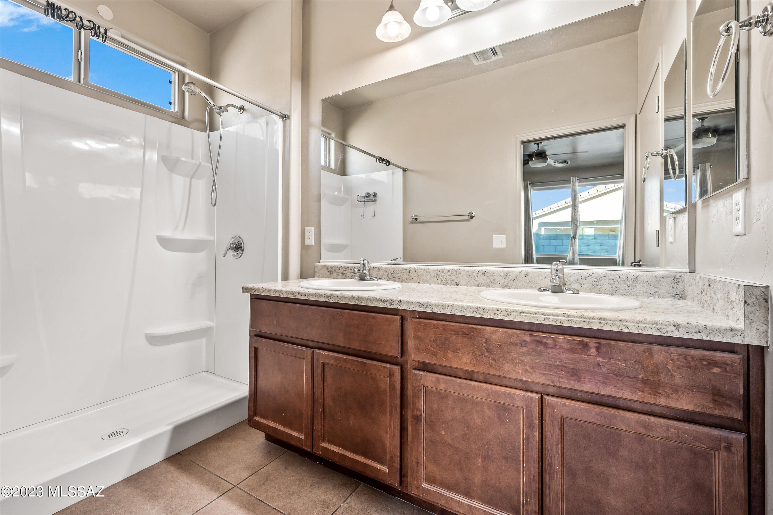 Vista Montana Estates - Residential