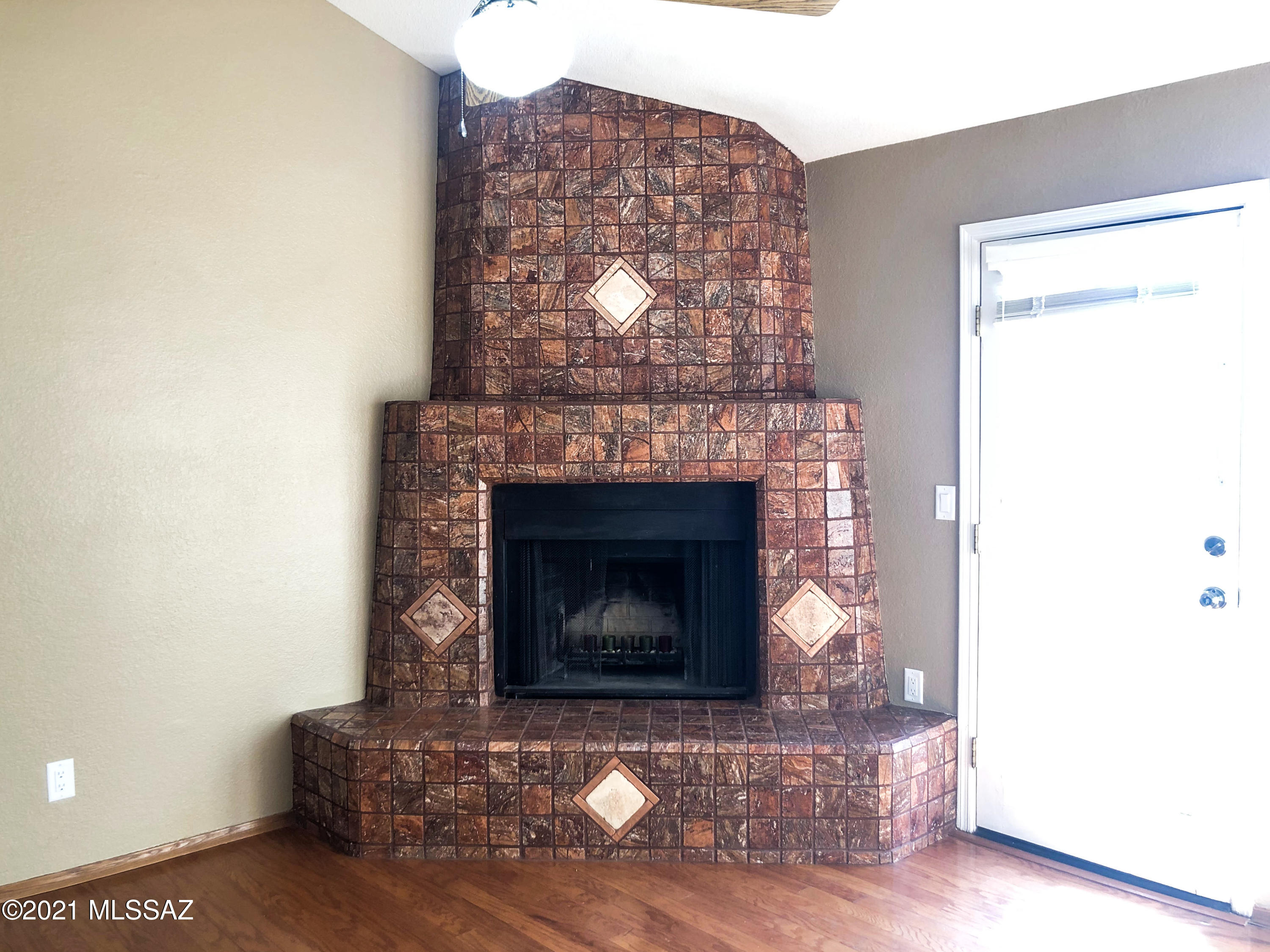 The Villas At Rancho Sin Vacas (1-72) - Residential Lease