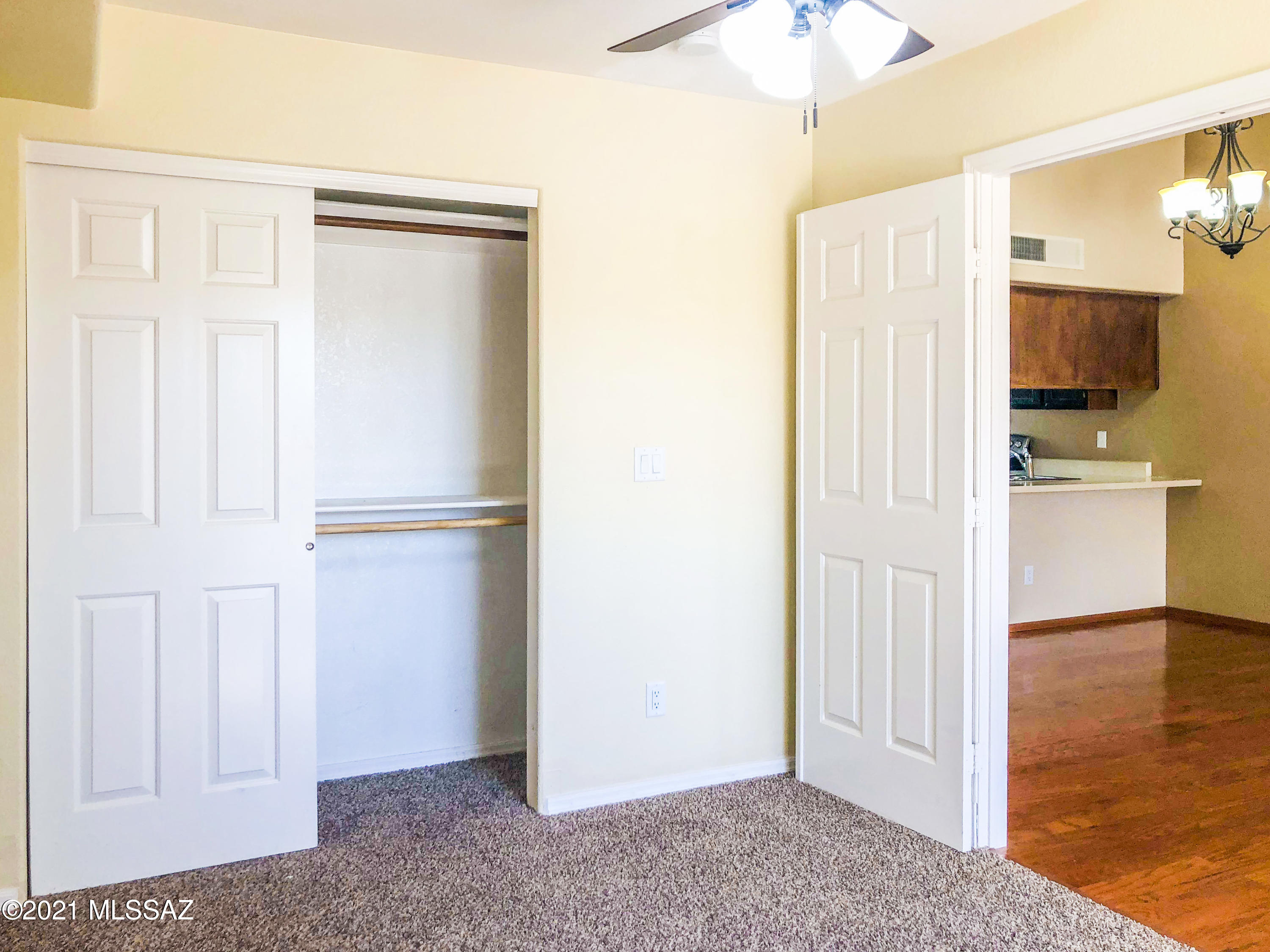 The Villas At Rancho Sin Vacas (1-72) - Residential Lease